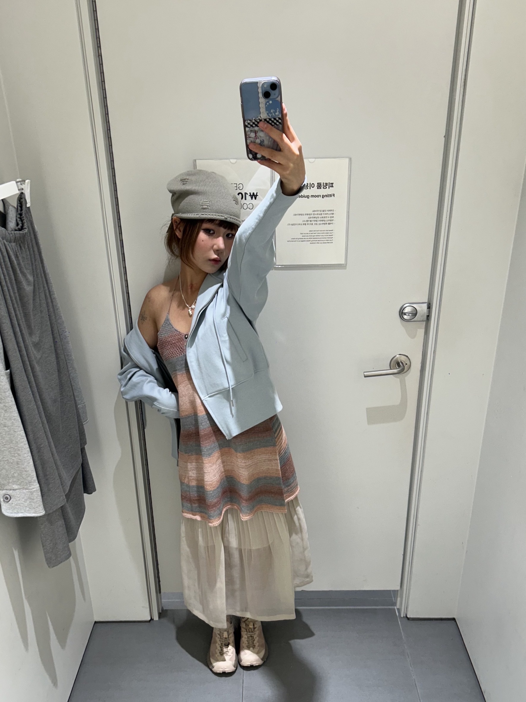 Nache Women Semi Balloon Hoodie Zip-Up Light Blue - 26SS 착용 스타일 - 1