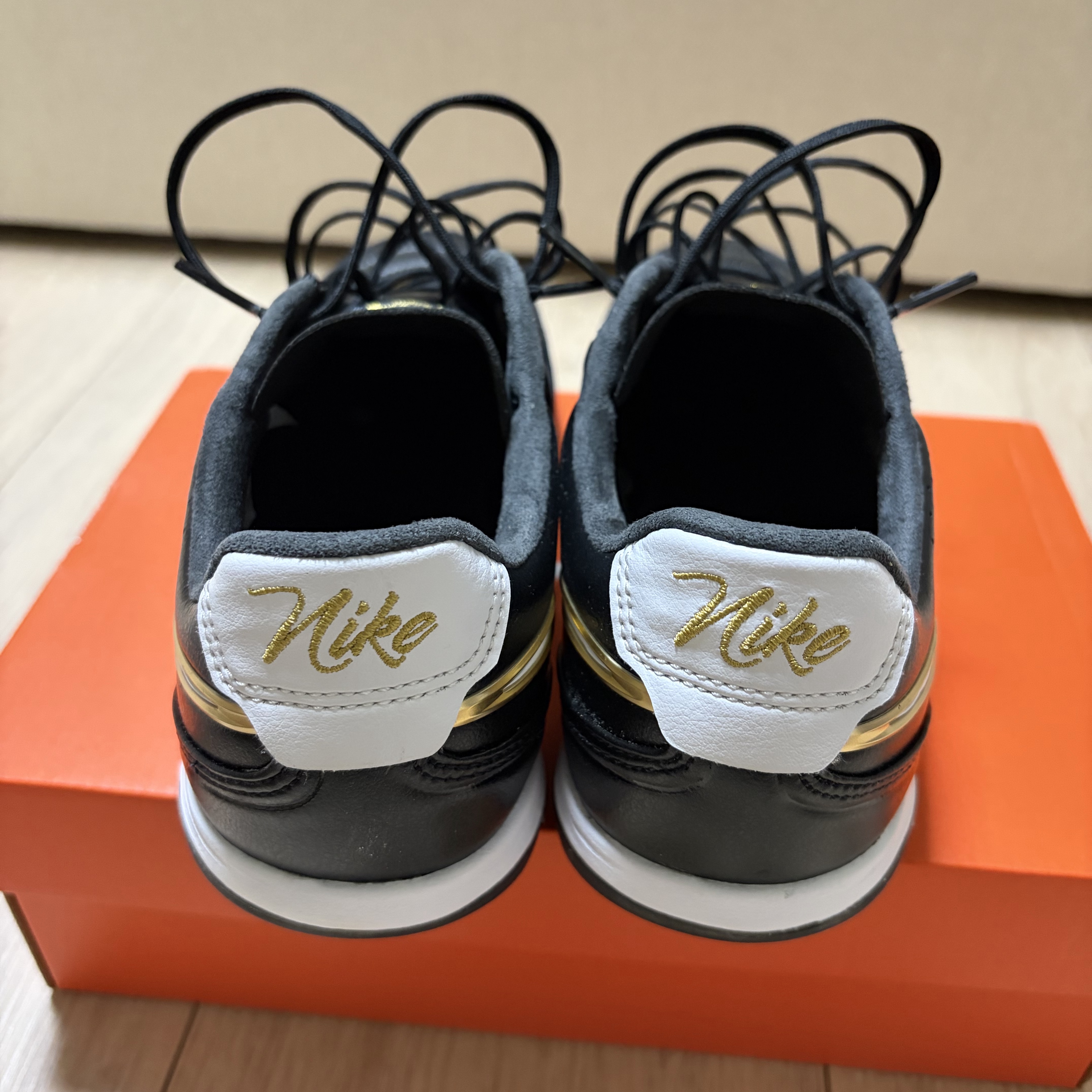 Nike Tiempo Ligera Pro TF Black White 착용 스타일 - 4