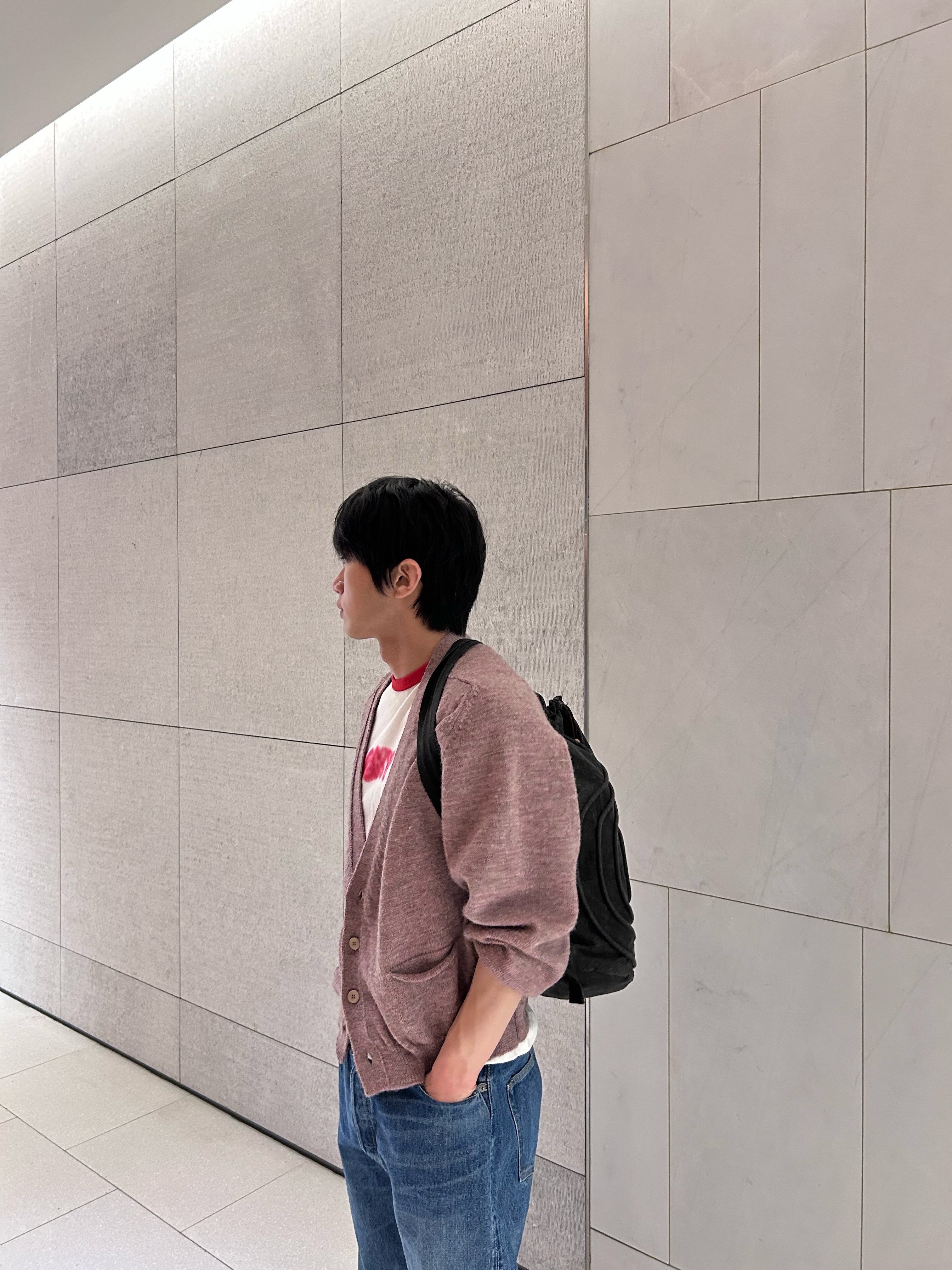 Jian Ye Tao Bag Charcoal - 25FW 착용 스타일 - 1