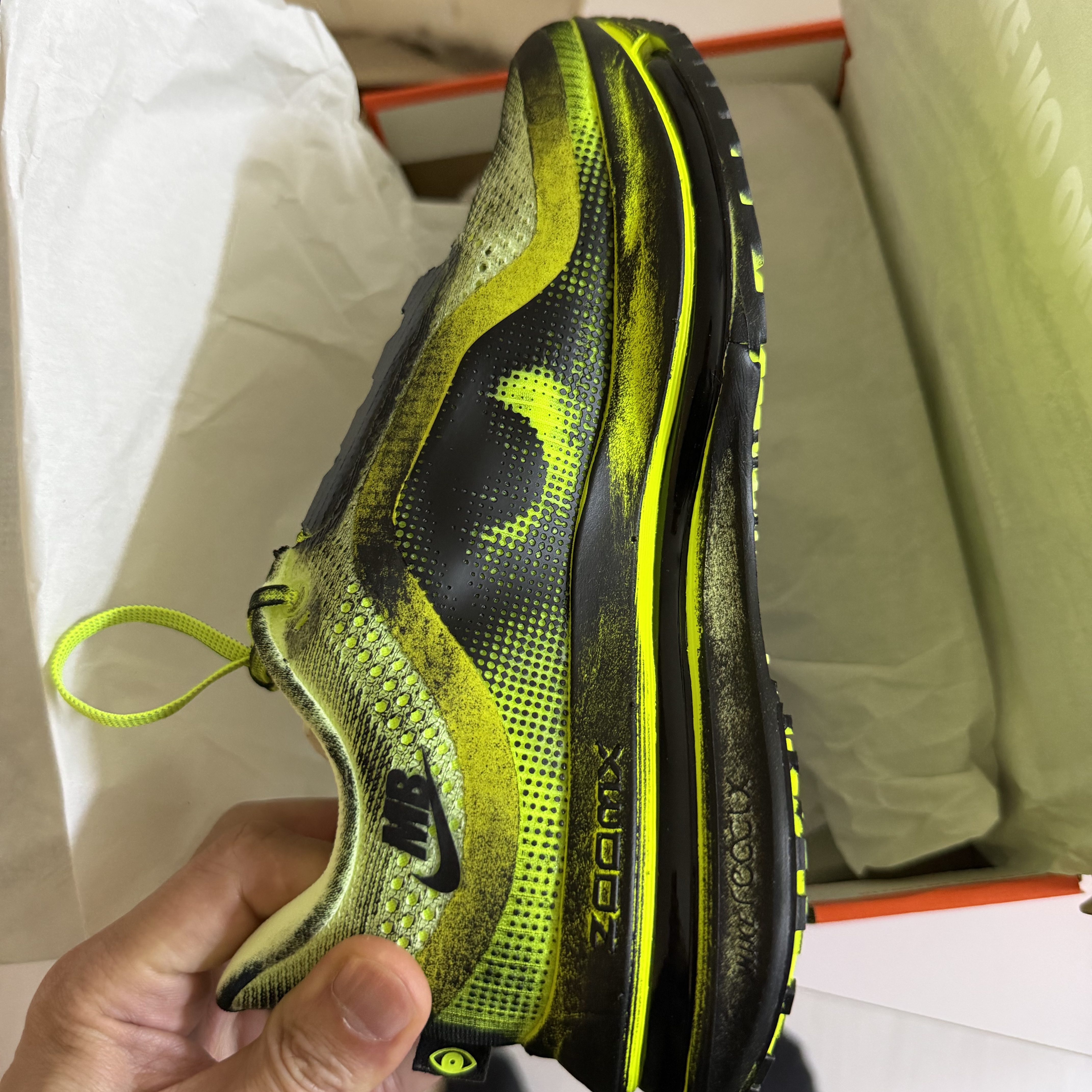 (W) Nike x Melitta Baumeister Pegasus Premium Volt and Cyber 착용 스타일 - 5