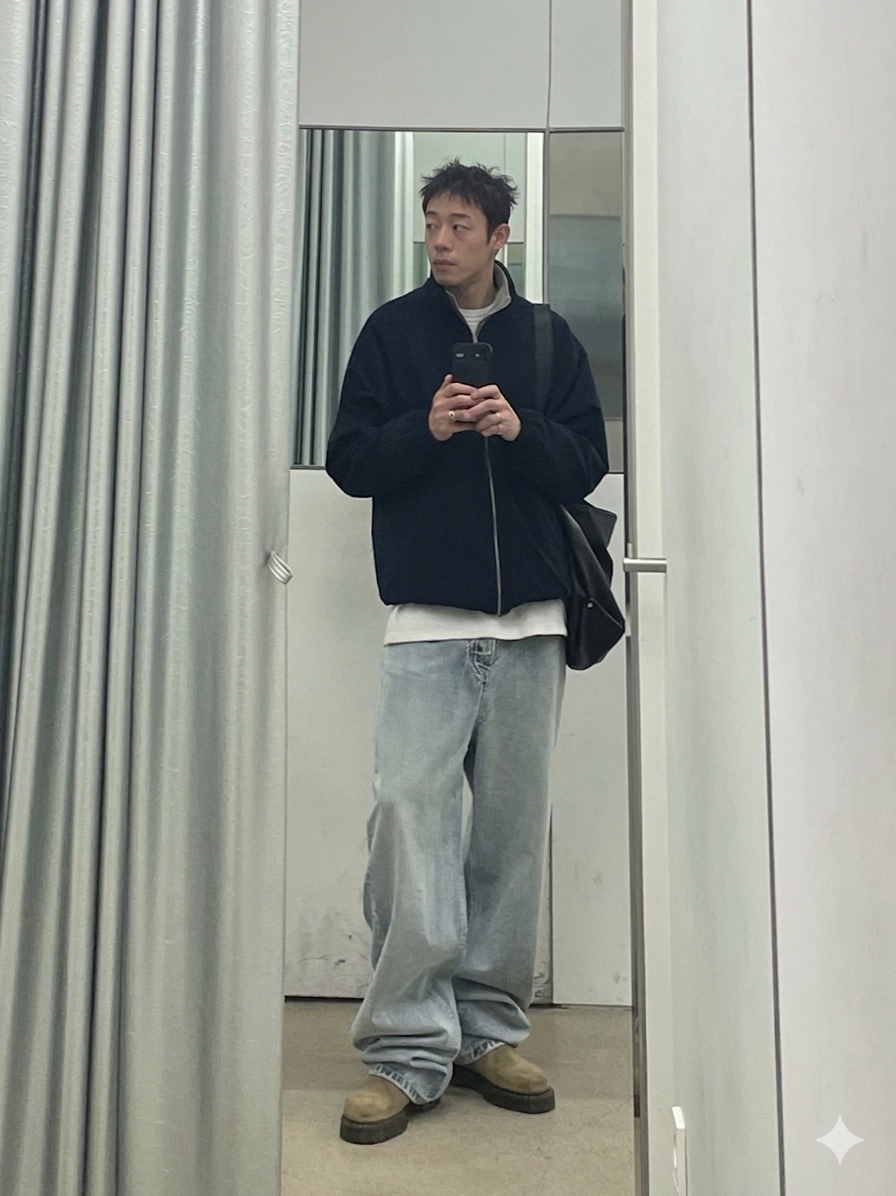 Balenciaga Baggy Pants Light Blue 착용 스타일