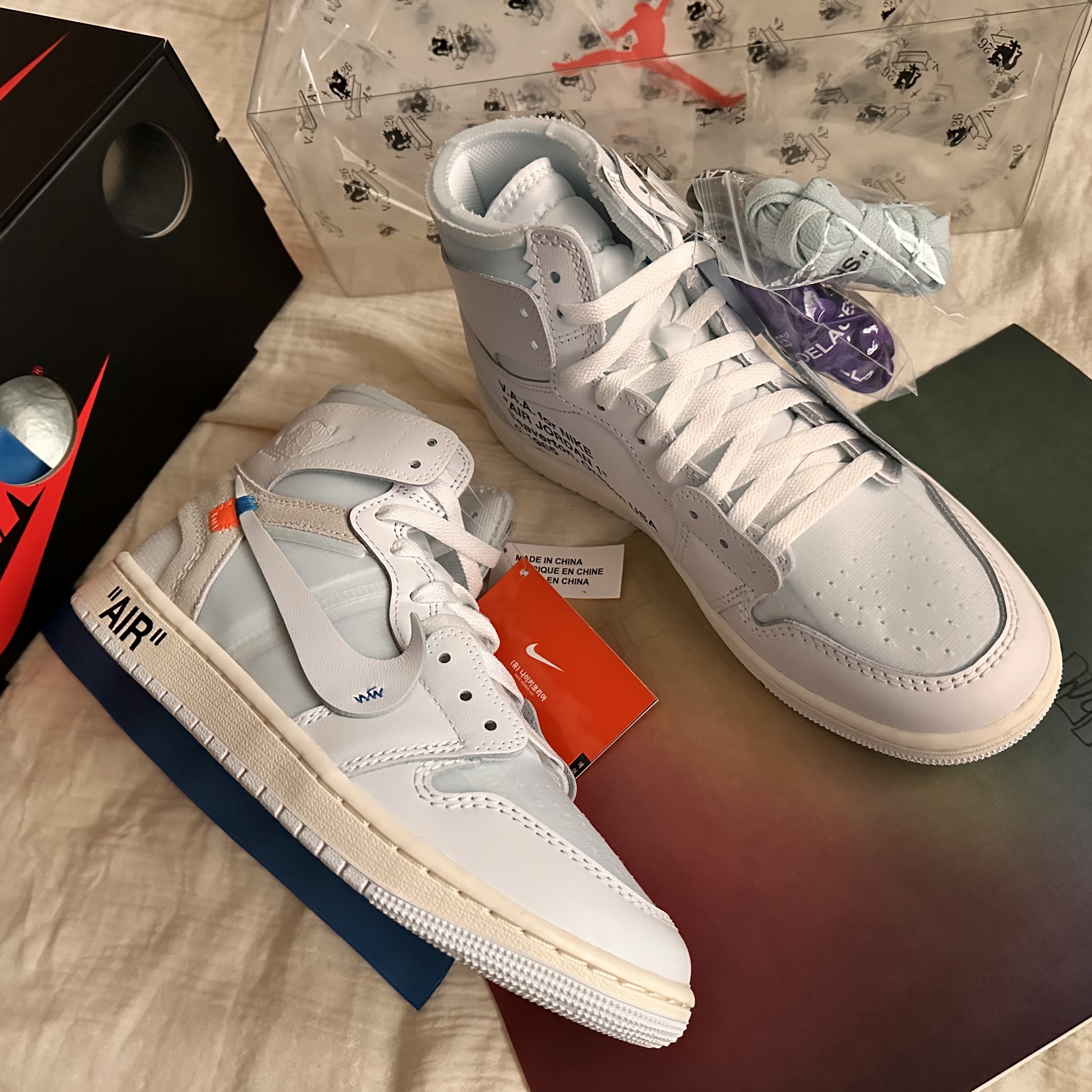 Jordan 1 x Virgil Abloh Archive Retro High Alaska White 착용 스타일 - 3