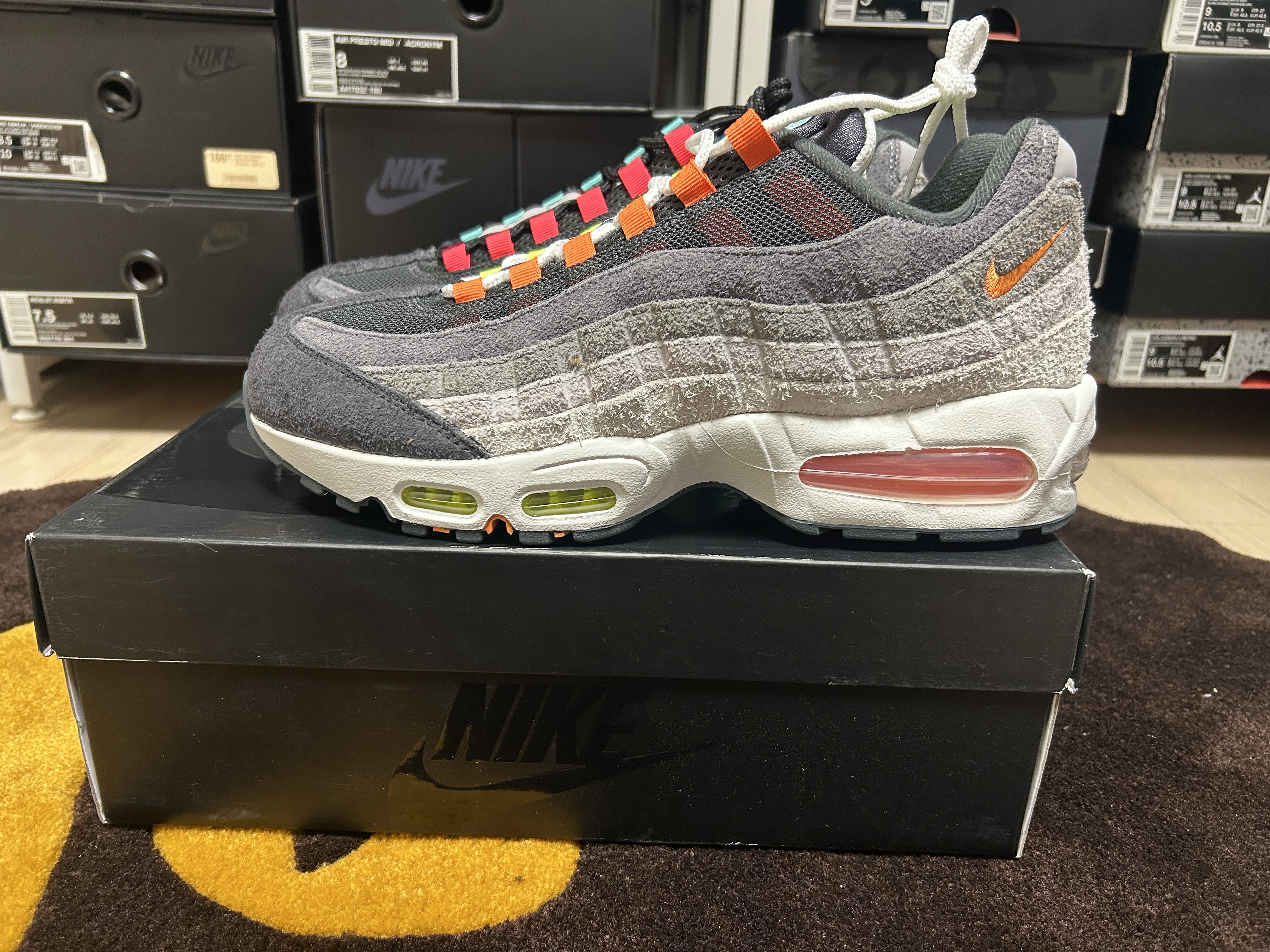 Nike Air Max 95 Big Bubble PRM Hyper Turquoise Volt 착용 스타일 - 3