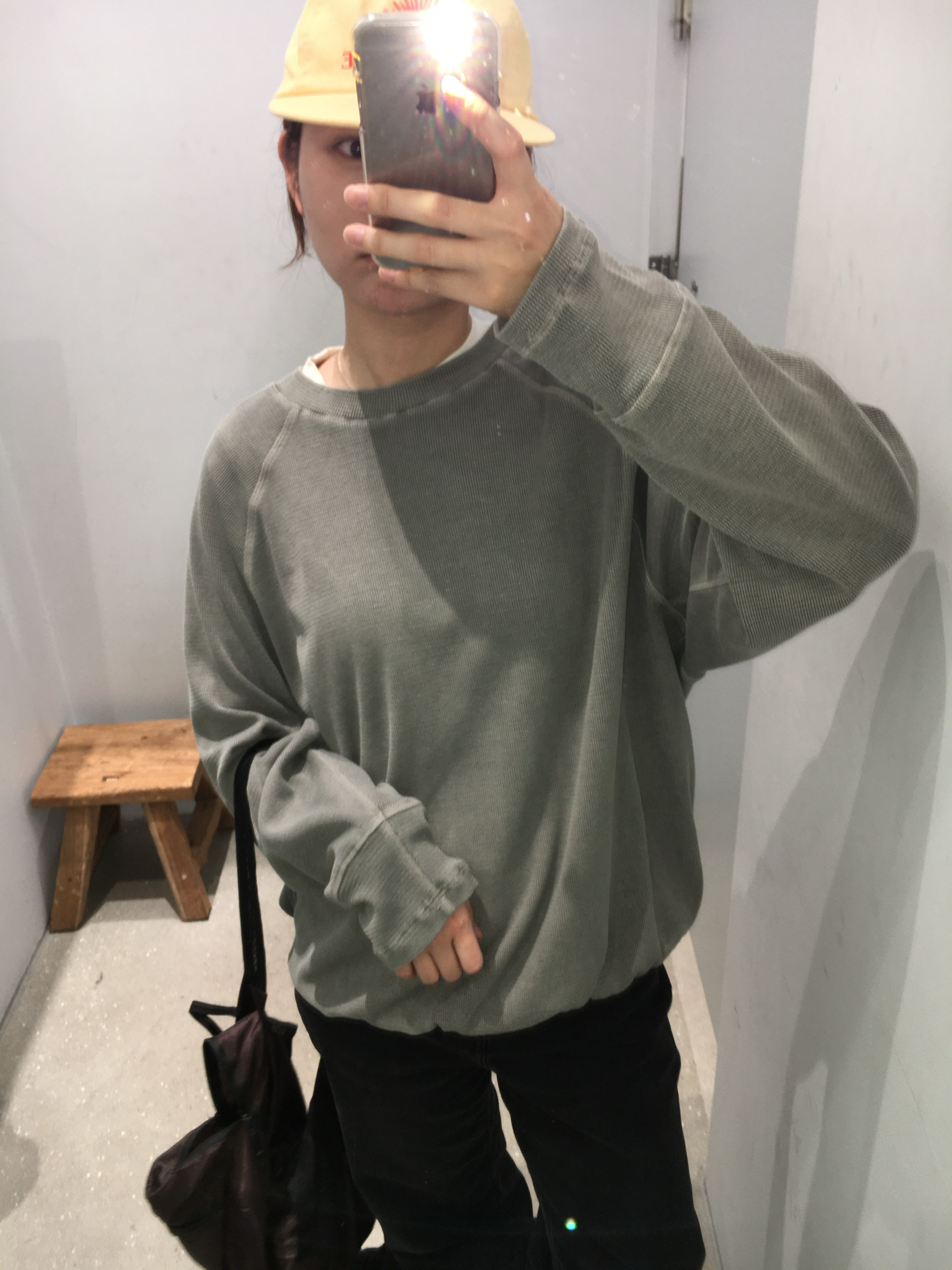 Polyteru Human Index Human Thermal Long Sleeves Light Gray, Heisan Ultra-light Compact Pocketbag - Brown 착용 스타일 - 2