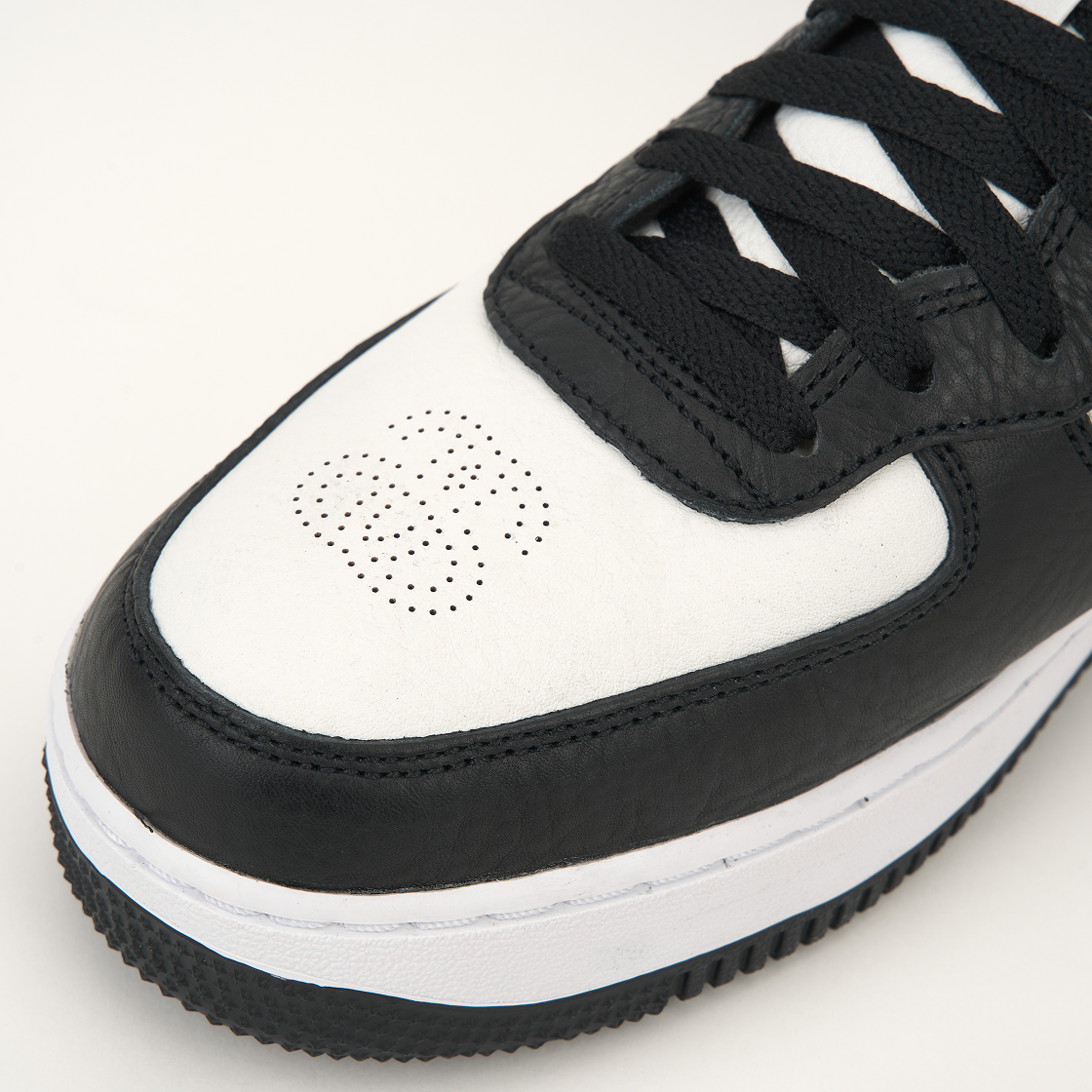 나이키 x 스투시 에어포스 1 '07 미드 SP 블랙 앤 라이트 본(Nike x Stussy Air Force 1 '07 Mid SP Black and Light Bone) - 7