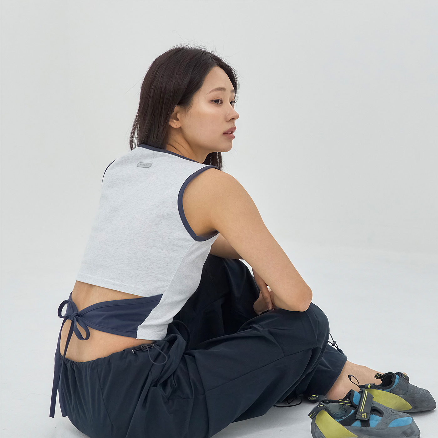 알테그리히 투톤 라인 슬리브리스 네이비(ALLTAGLICH Two Tone Line Sleeveless_Navy) - 2
