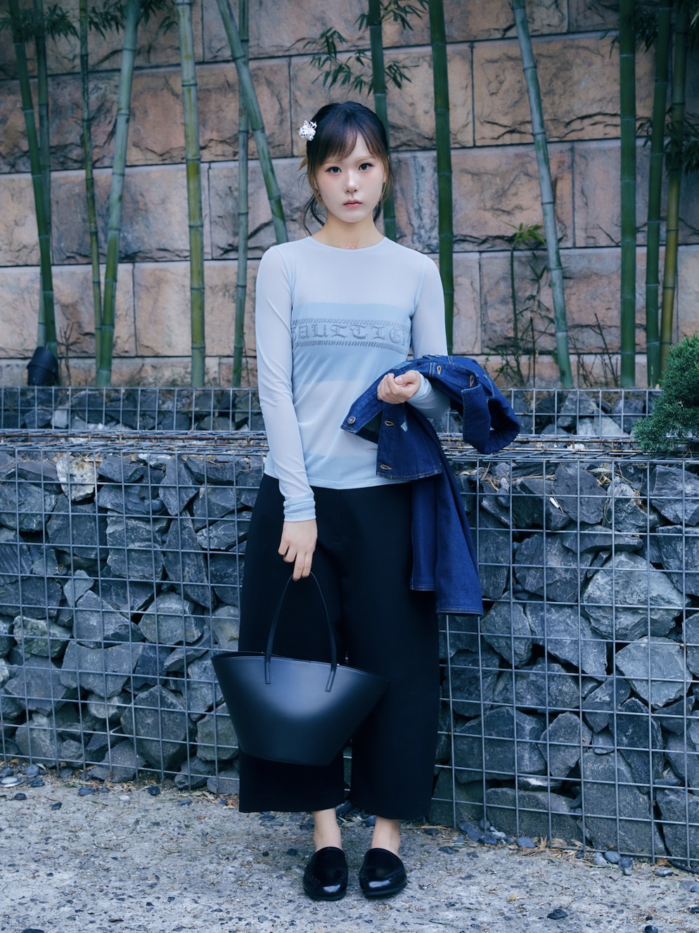 Jean Paul Gaultier Women Mesh Crewneck Long Sleeves Top With "Gaultier" Flock Lightblue - 26SS, Amomento Women Leather Bucket Bag Black - 26SS 착용 스타일 - 3