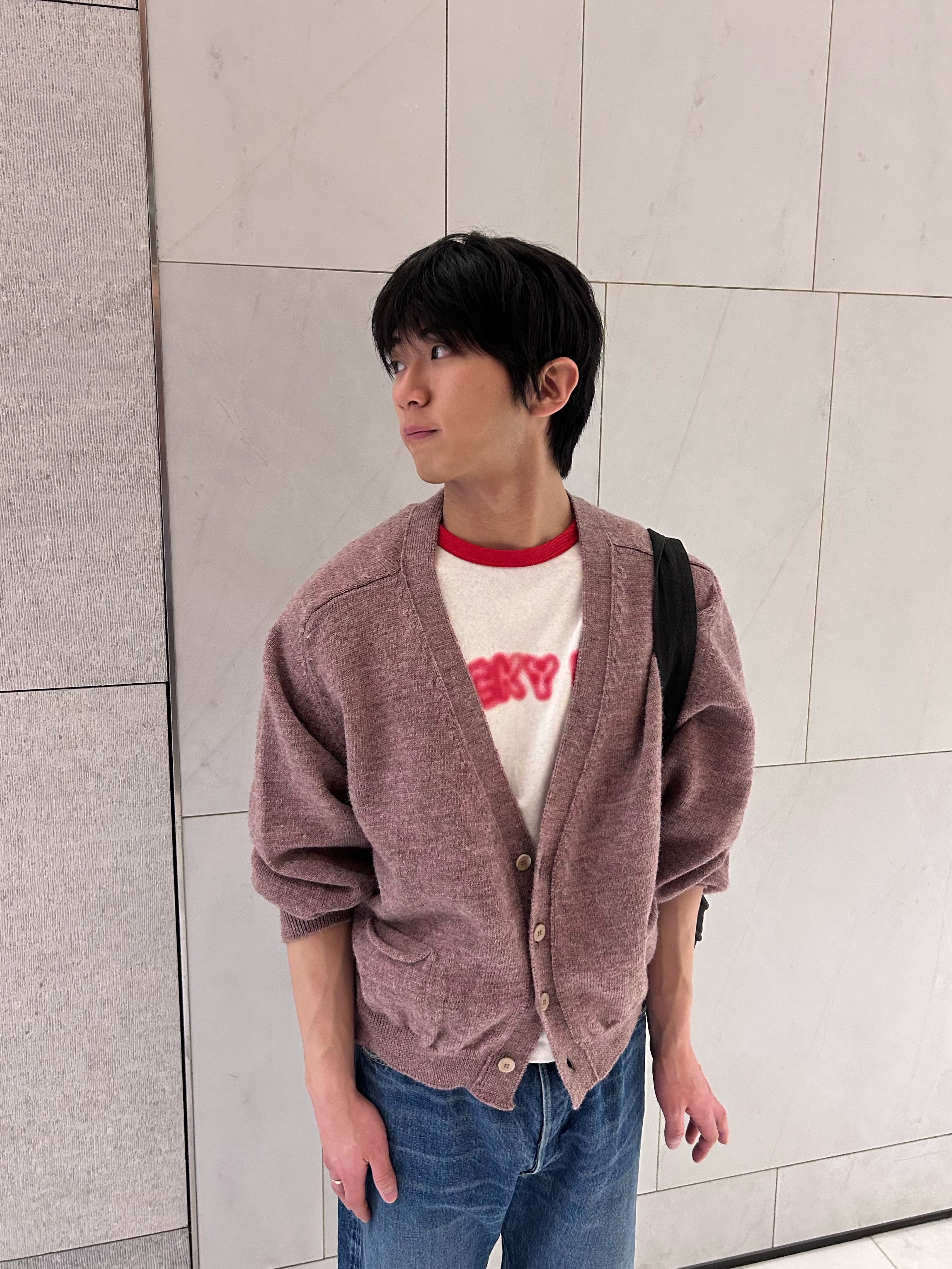 Magliano Grampa Baby Dark Pink - 25FW, Kenzo Gots Kenzo Words Slim T-Shirt Off White - 26SS 착용 스타일 - 1