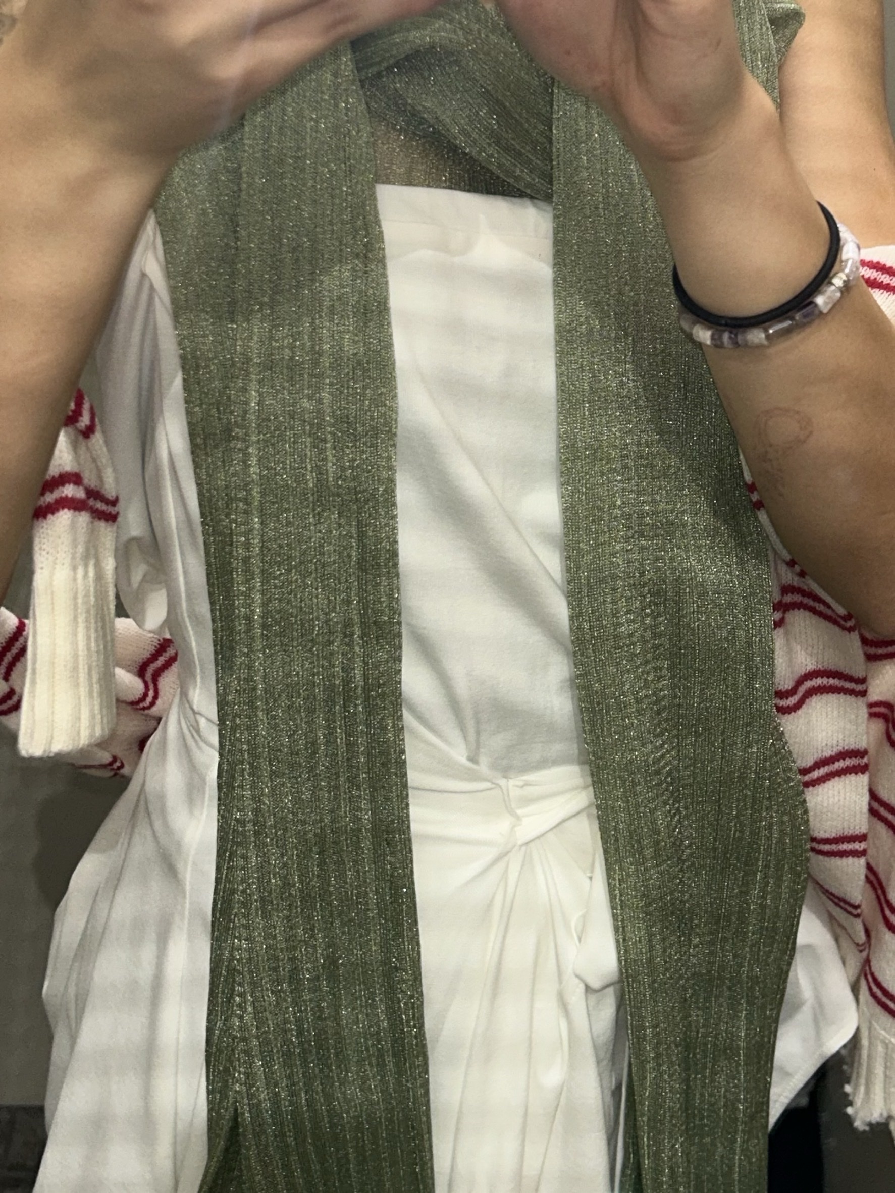 Ulika Sanctus Women Sheer Tank Top Green - 26SS 착용 스타일 - 2