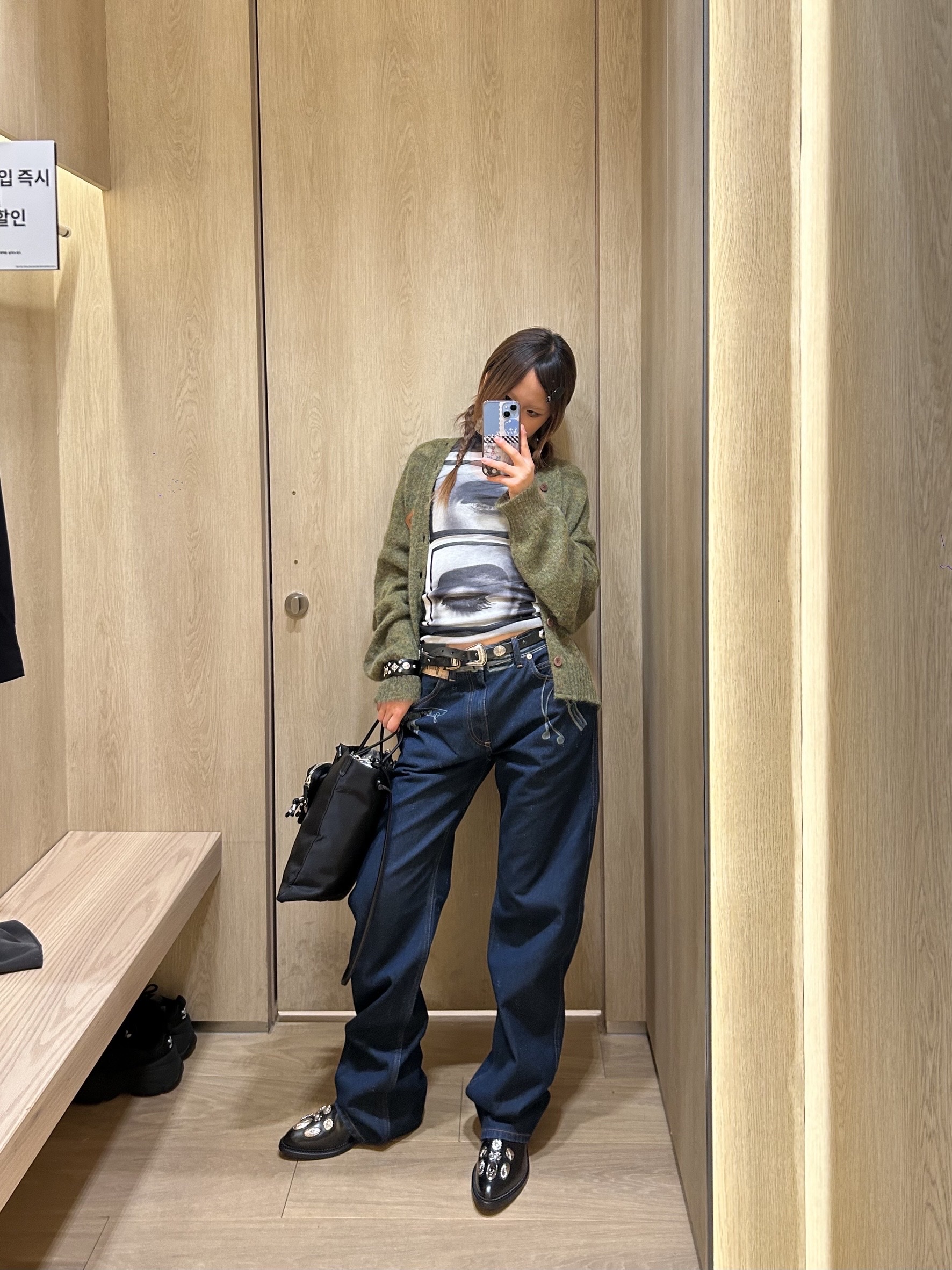 Jean Paul Gaultier Women Jeans With Trompe L'Oeil Print Vintageblue - 26SS 착용 스타일 - 1
