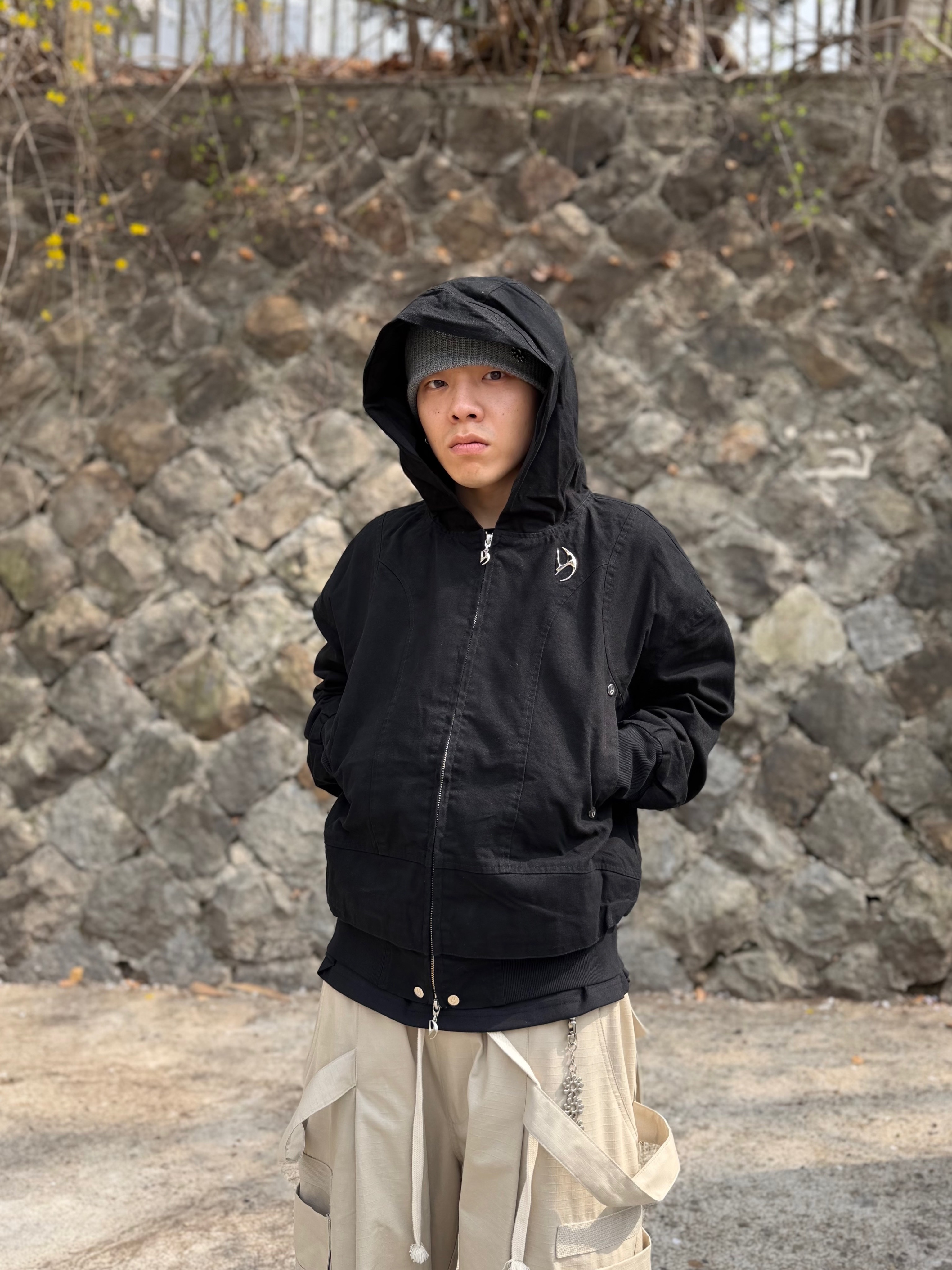Balenciaga Cargo Sneakers White Grey, Wapworks Wide Safety Cargo Pants Beige 착용 스타일 - 8