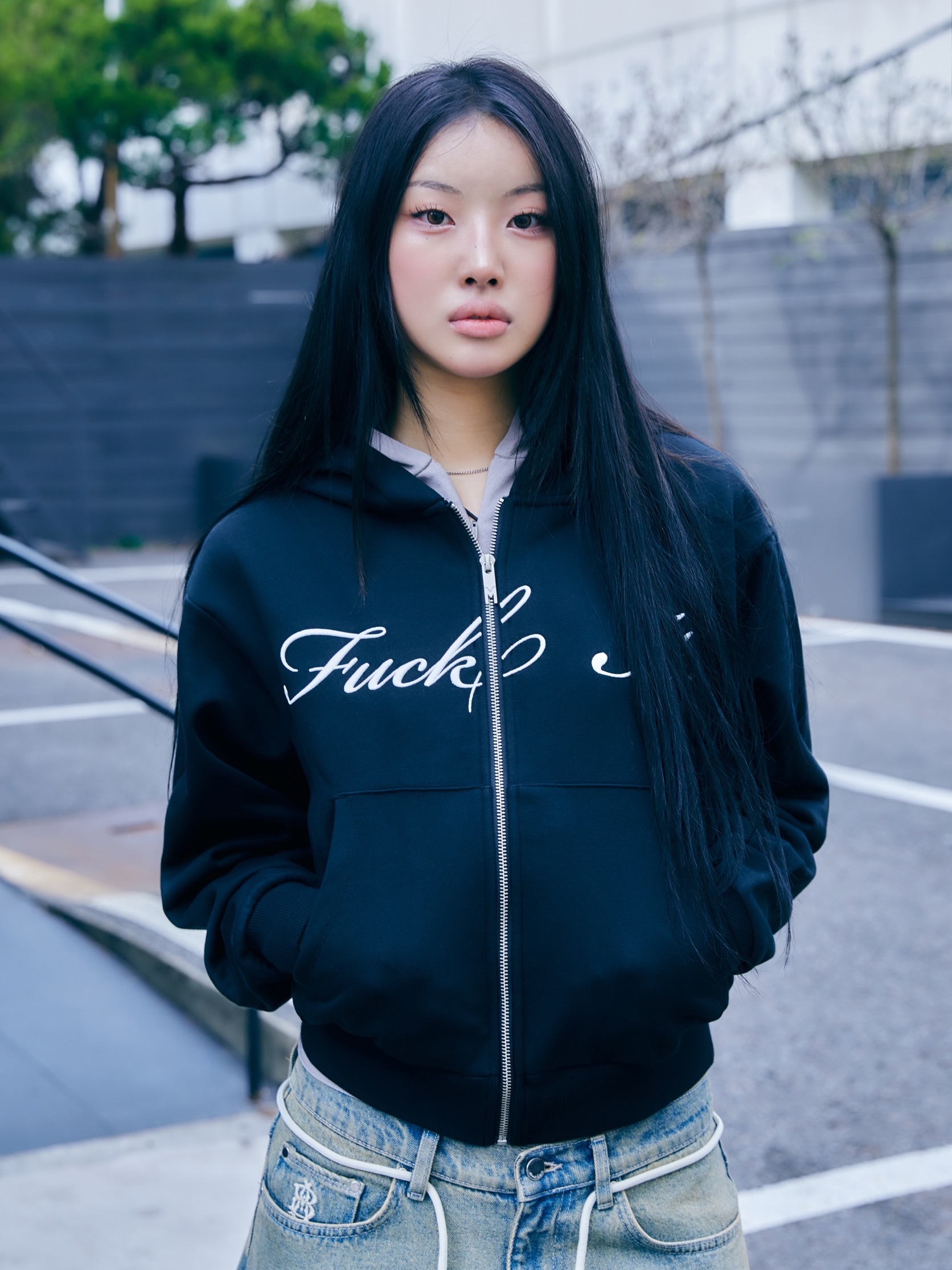 Markgong Women Fuck It Zip Hoodie Black - 26SS, ROA Neal Camo - 26SS 착용 스타일 - 1
