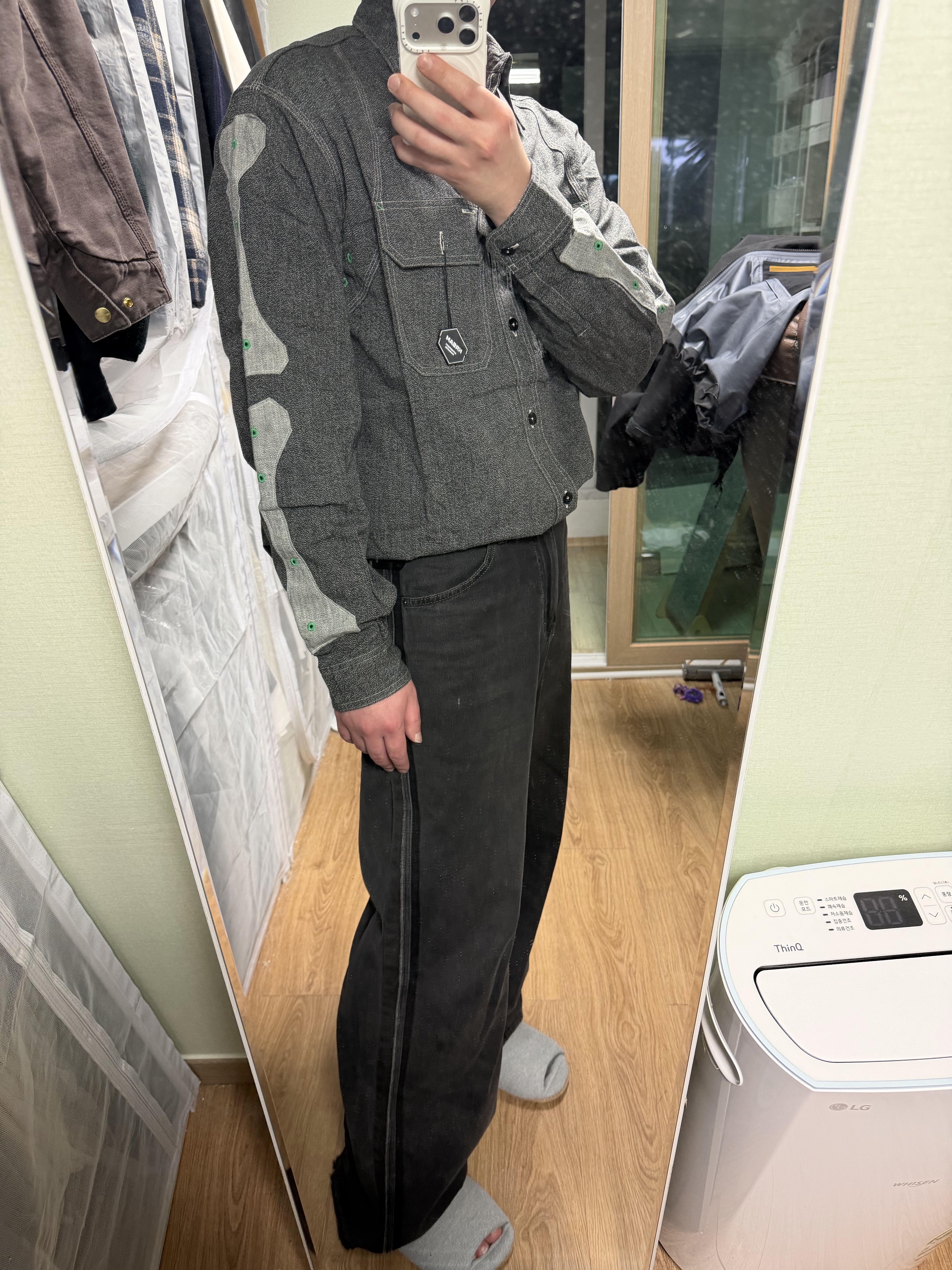 Kapital Heather Chambray 2 Tone Bone Patch Ventilator Work Shirt Charcoal 착용 스타일 - 2