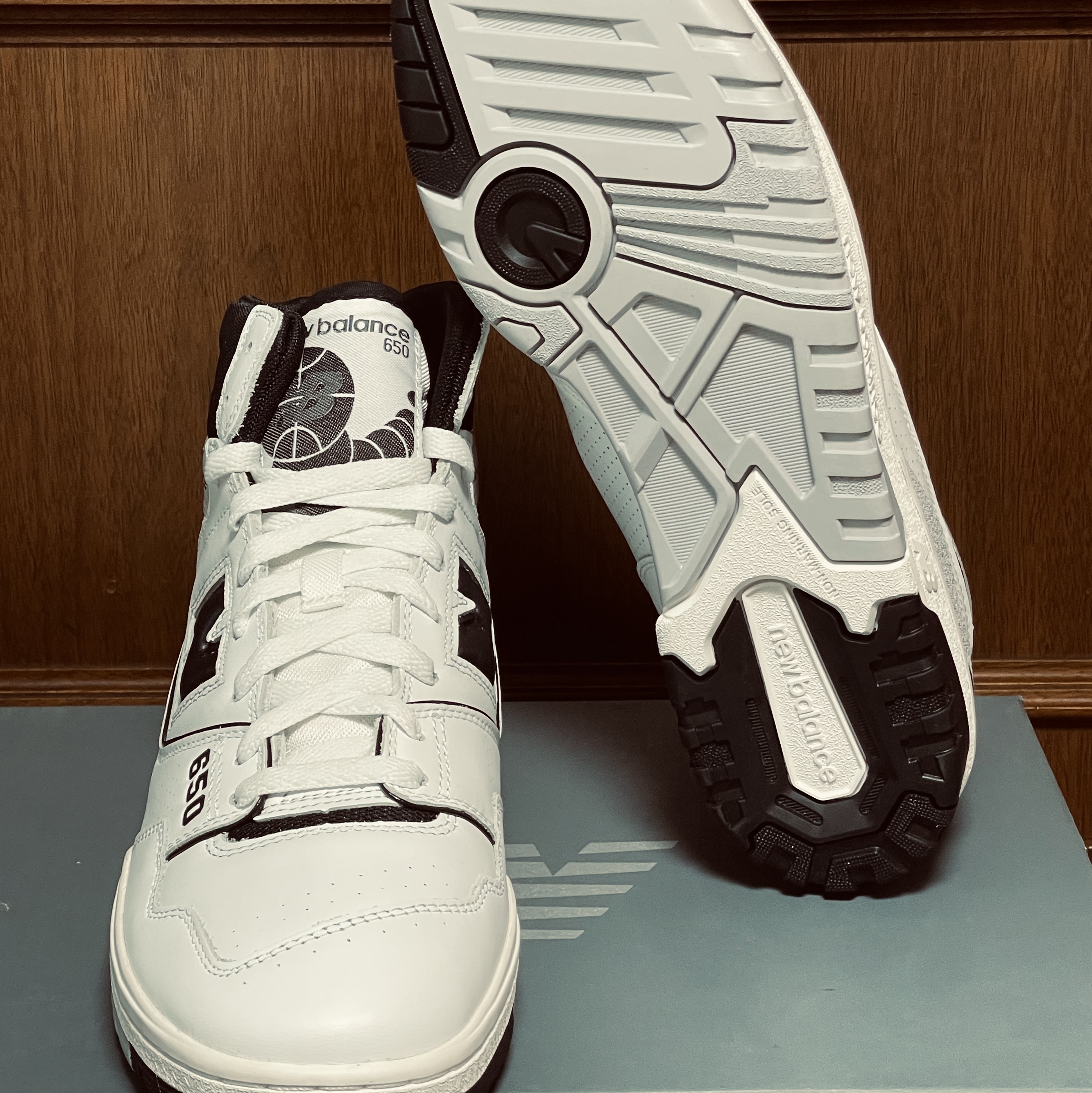 New Balance 650R White Black Grey, New Balance x Aime Leon Dore 550 Warm Sand 착용 스타일 - 7