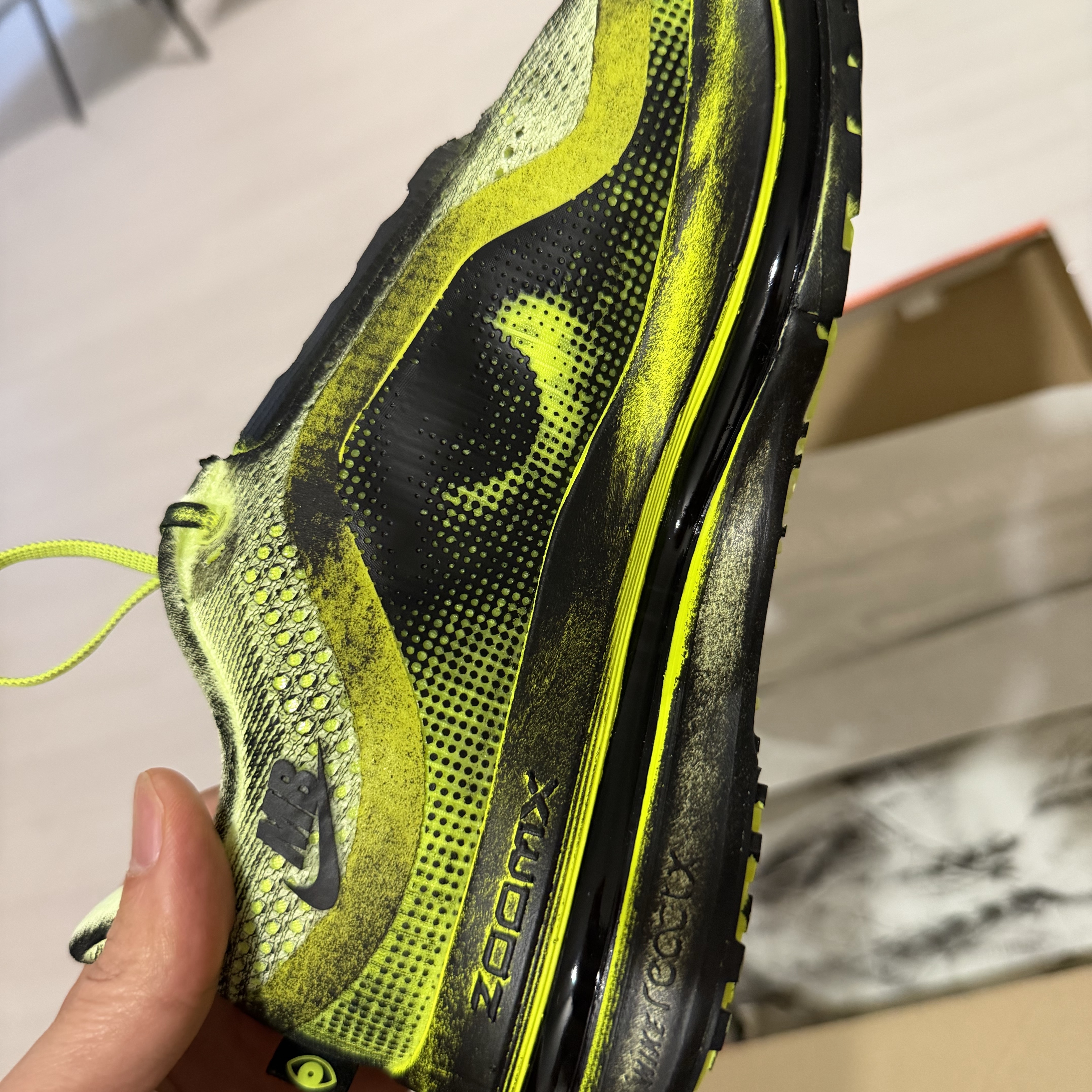 (W) Nike x Melitta Baumeister Pegasus Premium Volt and Cyber 착용 스타일 - 2