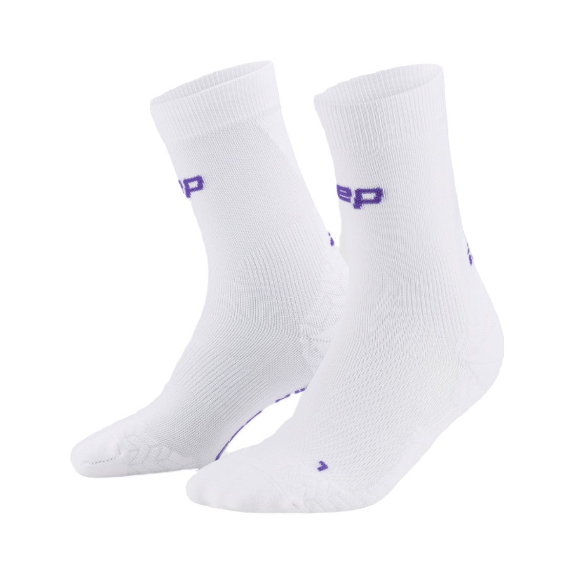 WP8C0L CEP Core Run Ultralight Socks Mid Cut White