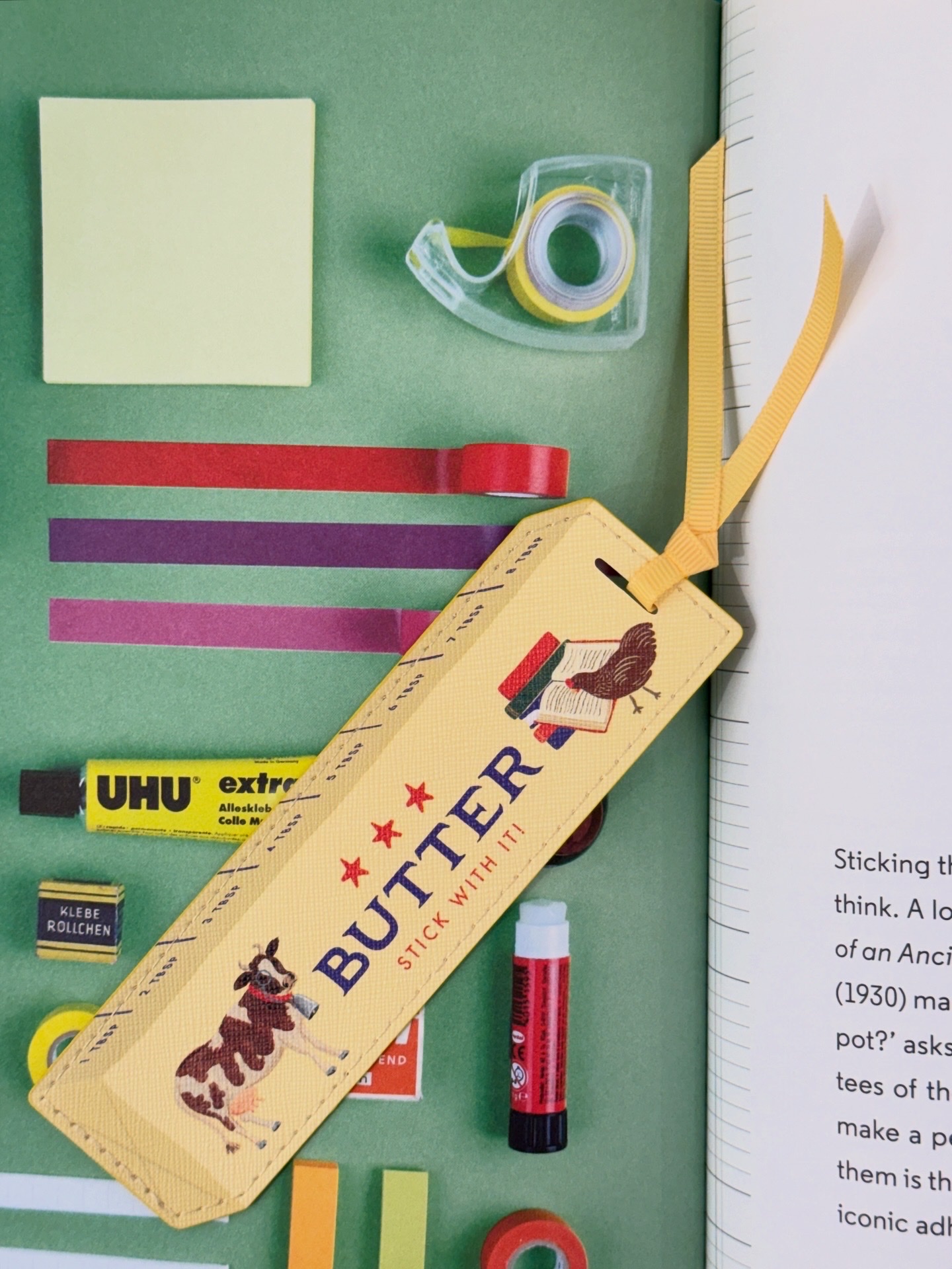 RIFLE PAPER CO. Butter Stick with It Bookmark 착용 스타일