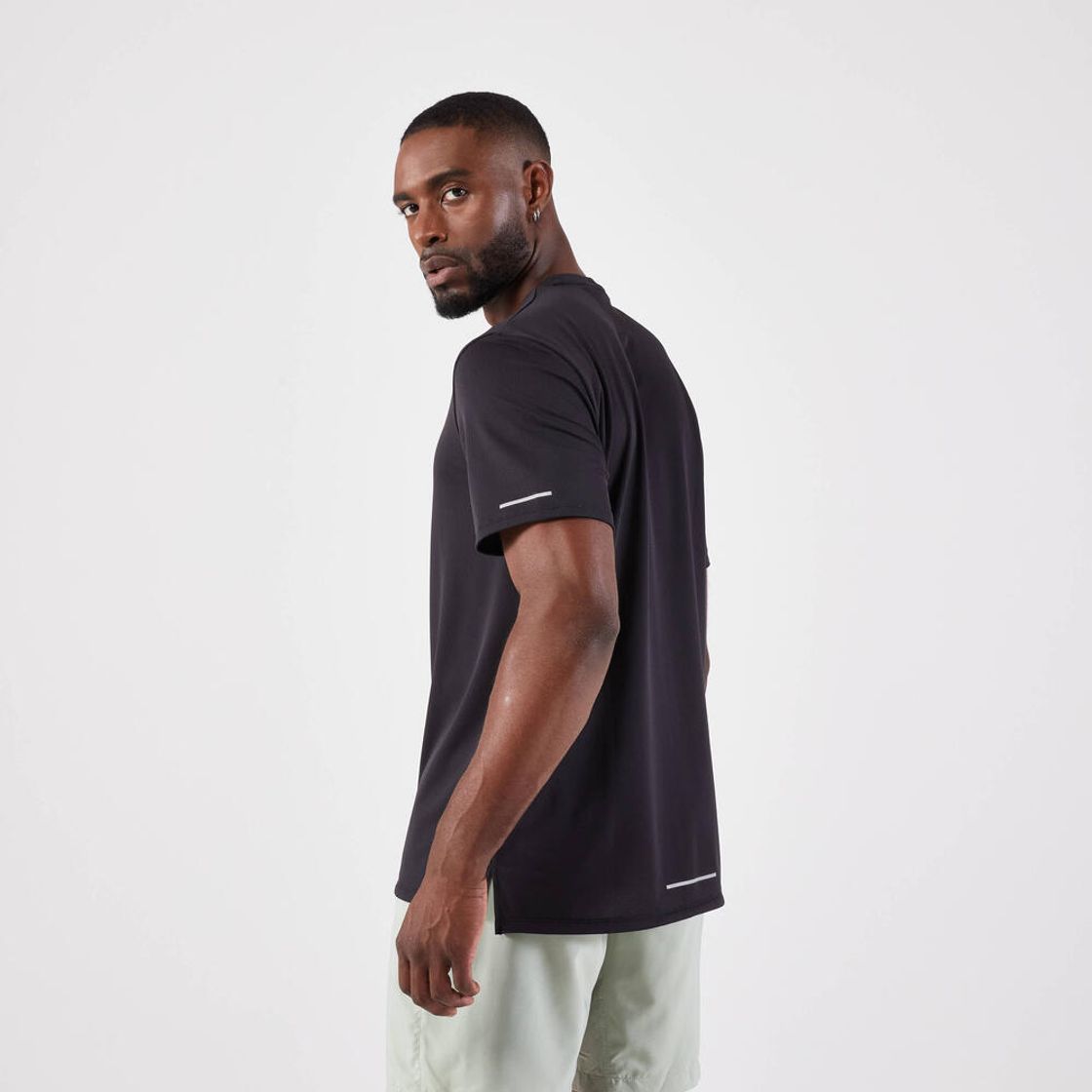 데카트론 남성 러닝 반팔 티 런 드라이 500 스모크 블랙(DECATHLON Men's Running Short-Sleeved T-Shirt Run Dry 500 Smoke Black) - 3