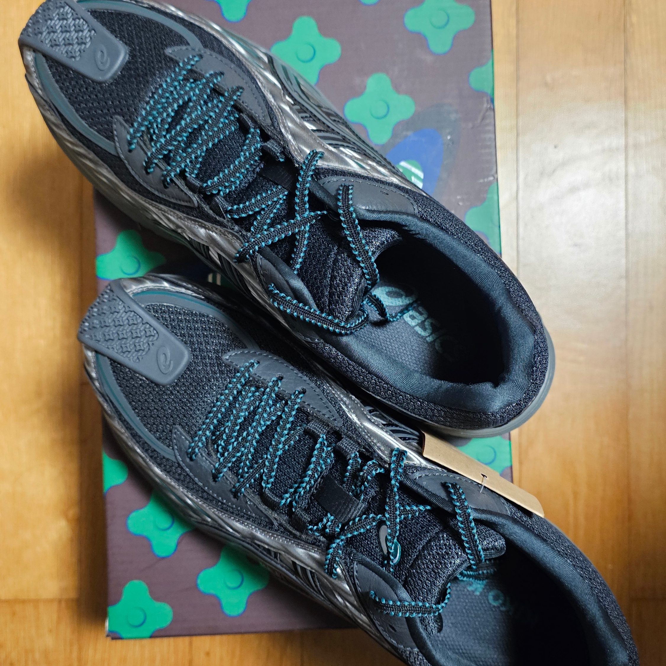 (W) Asics x Kiko Kostadinov Gel-Flammae Grey Black 착용 스타일
