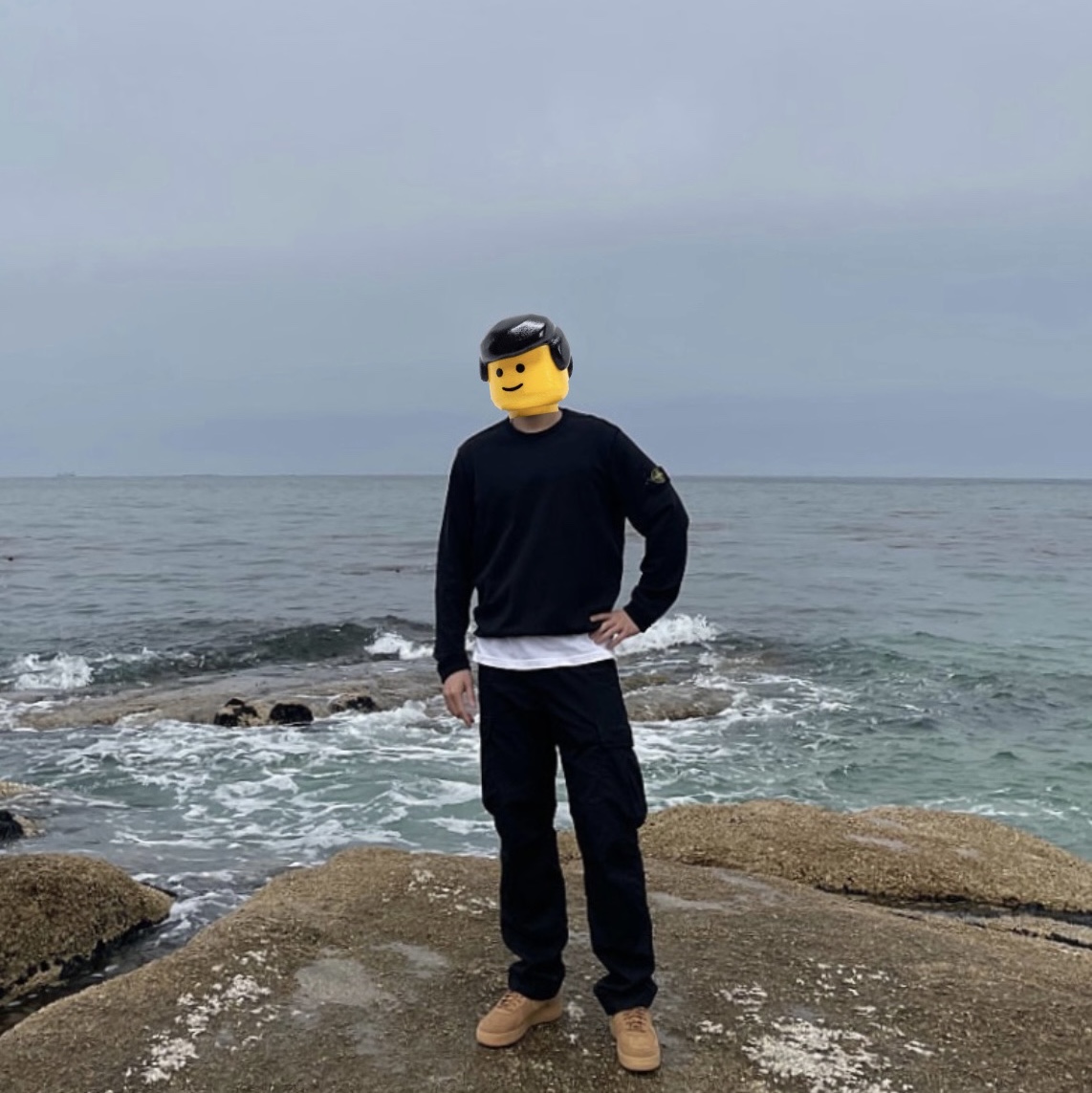 Stone Island 6100060 Organic Cotton Fleece Regular Fit Crewneck Sweatshirt Black - 26SS, Nike Air Force 1 '07 WB Flax 착용 스타일