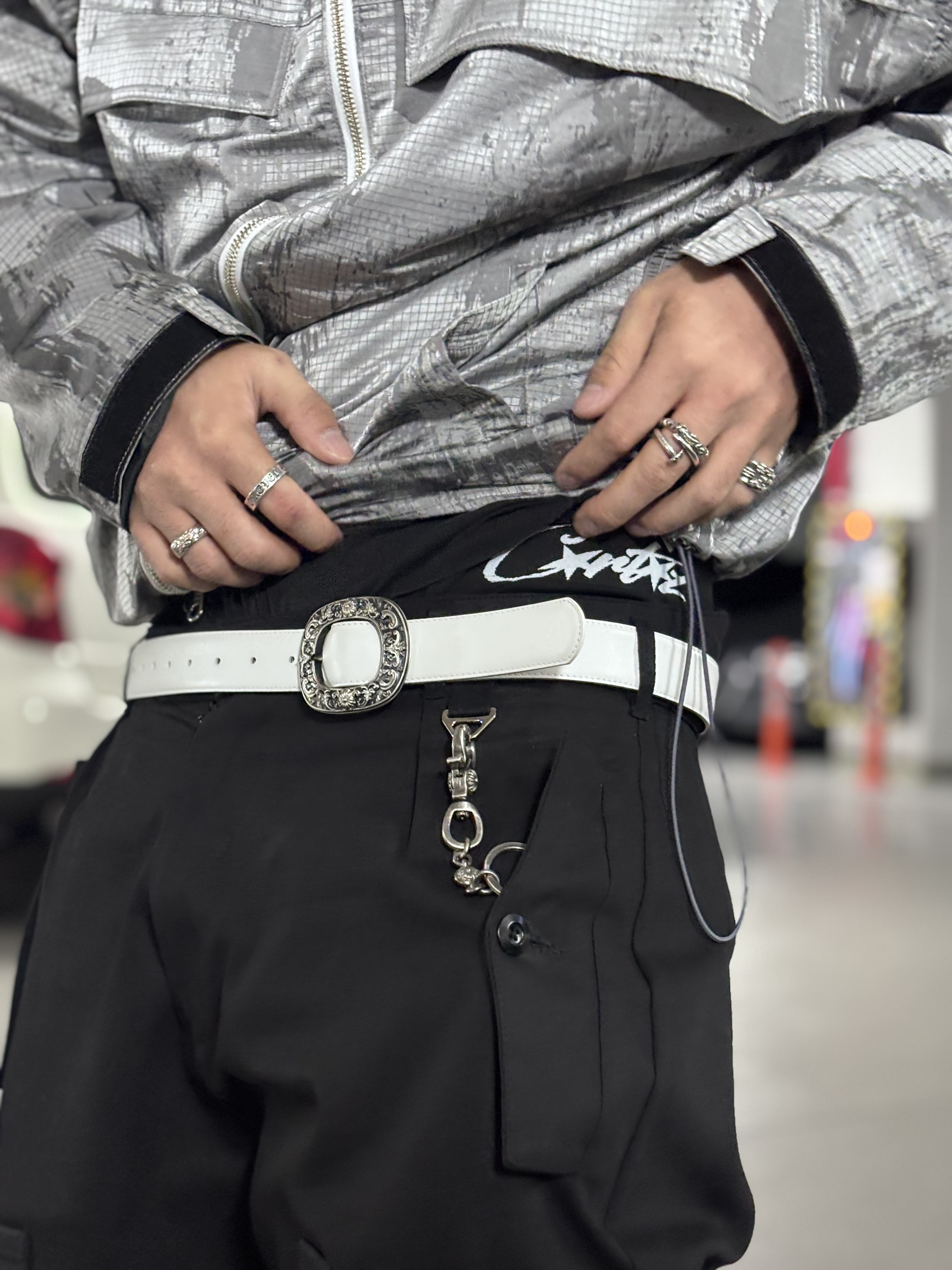 Wapworks Structure Wind Shell Silver, Wapworks Arctic Suspender Pants Black 착용 스타일 - 4