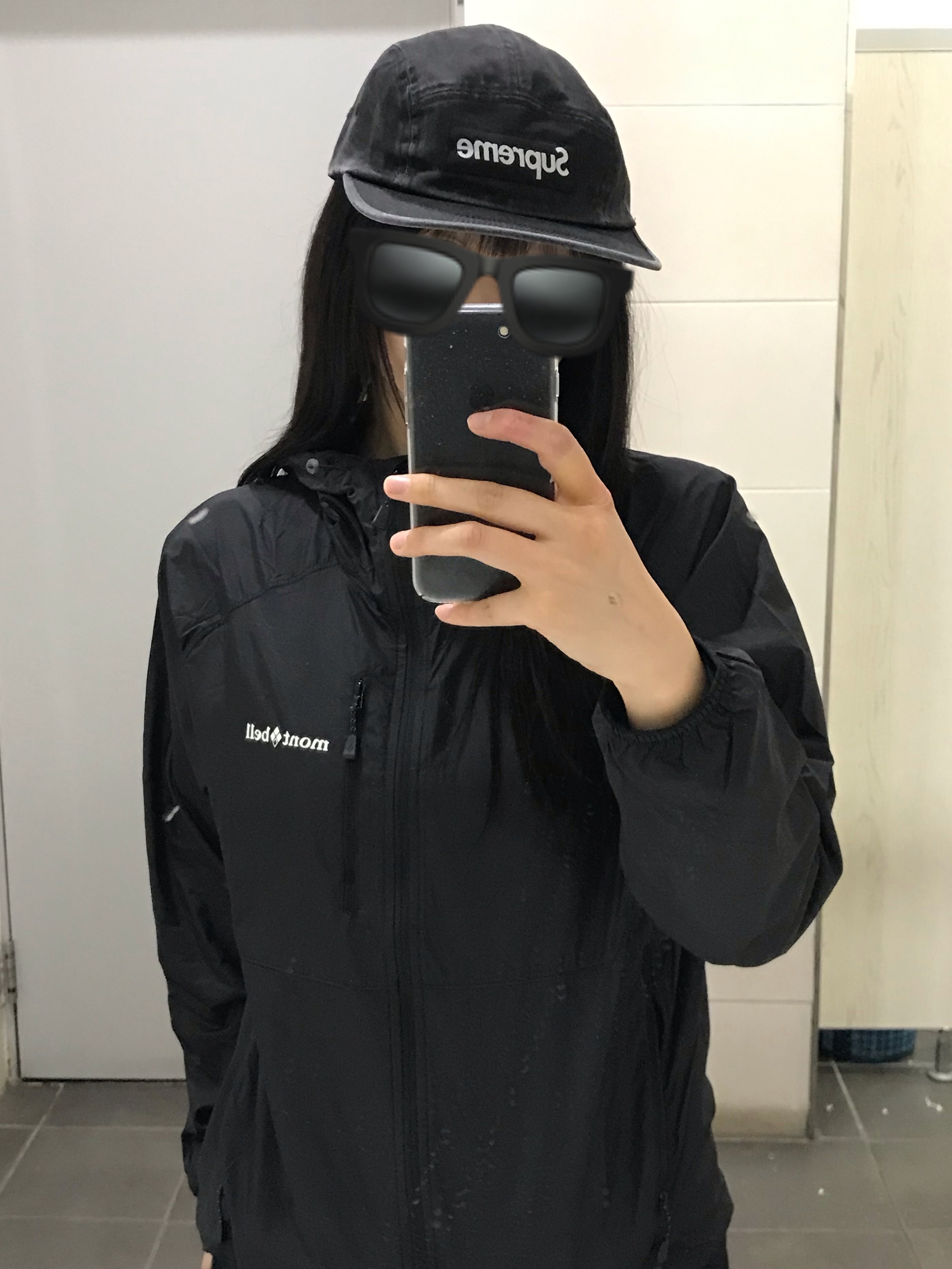 Montbell Wind Blast Hooded Jacket Black, Supreme Washed Chino Twill Camp Cap Black - 25SS 착용 스타일