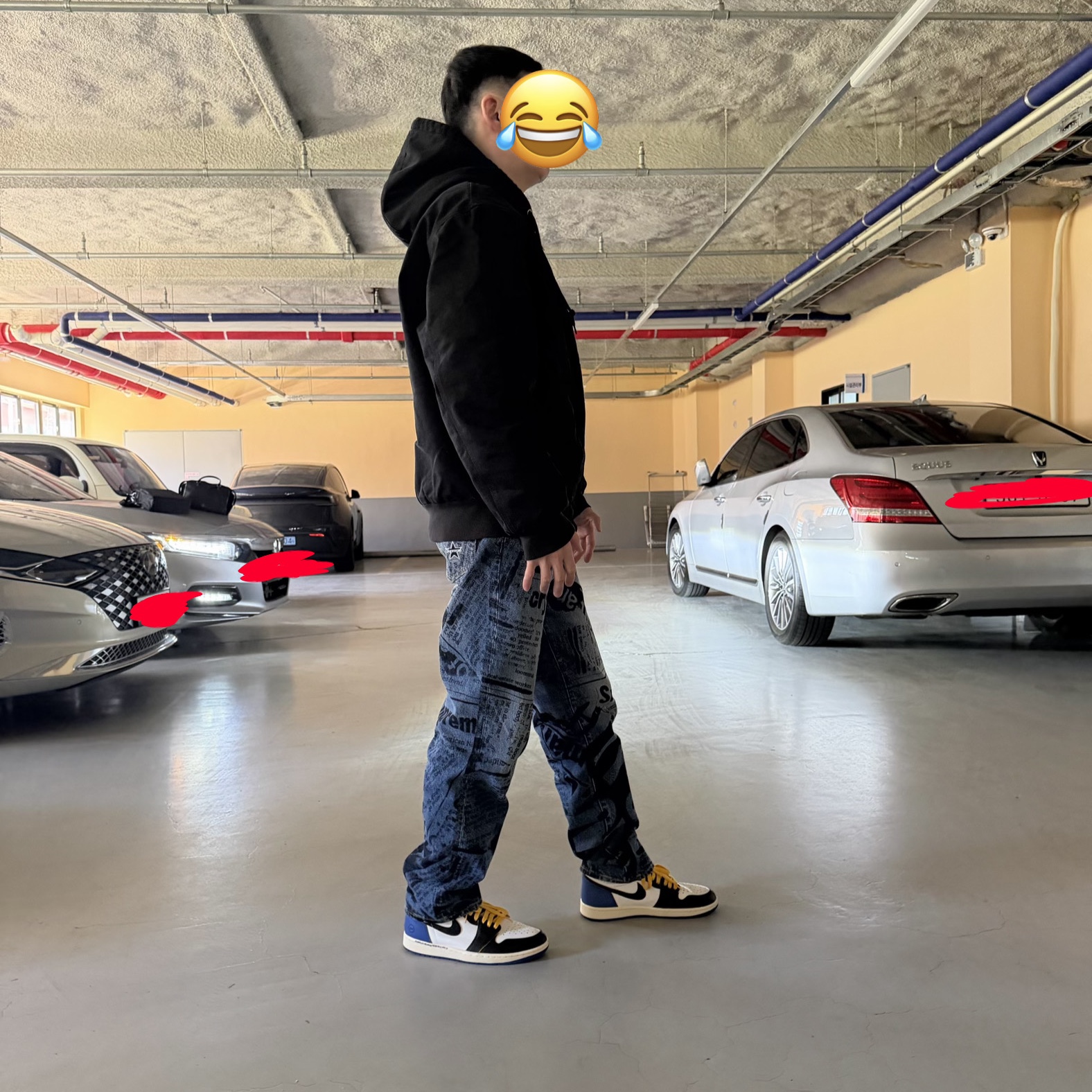 Jordan 1 x Fragment x Union LA Black and Varsity Red, Supreme Regular Jean Newspaper - 25SS 착용 스타일 - 2