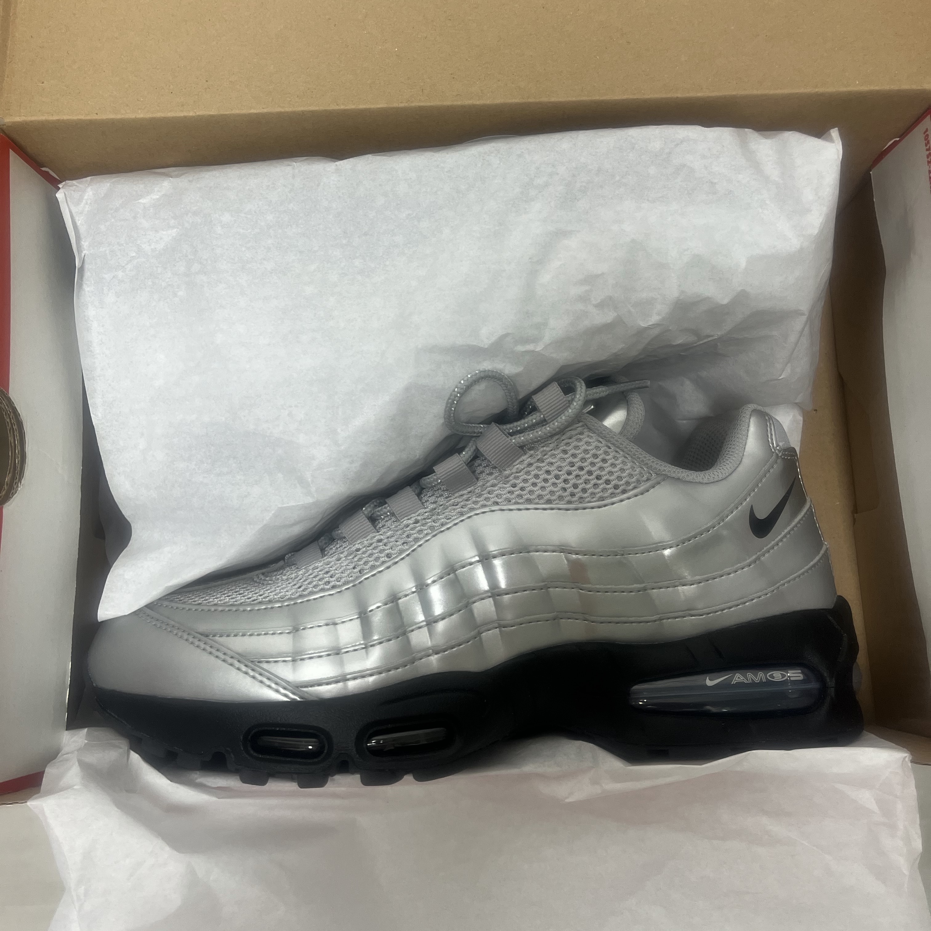 Nike Air Max 95 Big Bubble Total 90 Metallic Silver Black 착용 스타일