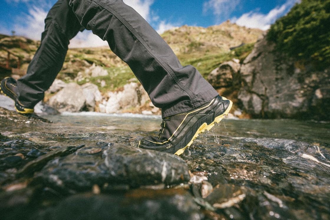 데카트론 남성 방수 단목 등산화 MH900 WP 스모크 블랙(DECATHLON Men's Waterproof Low-Cut Hiking Shoes MH900 WP Smoke Black) - 8