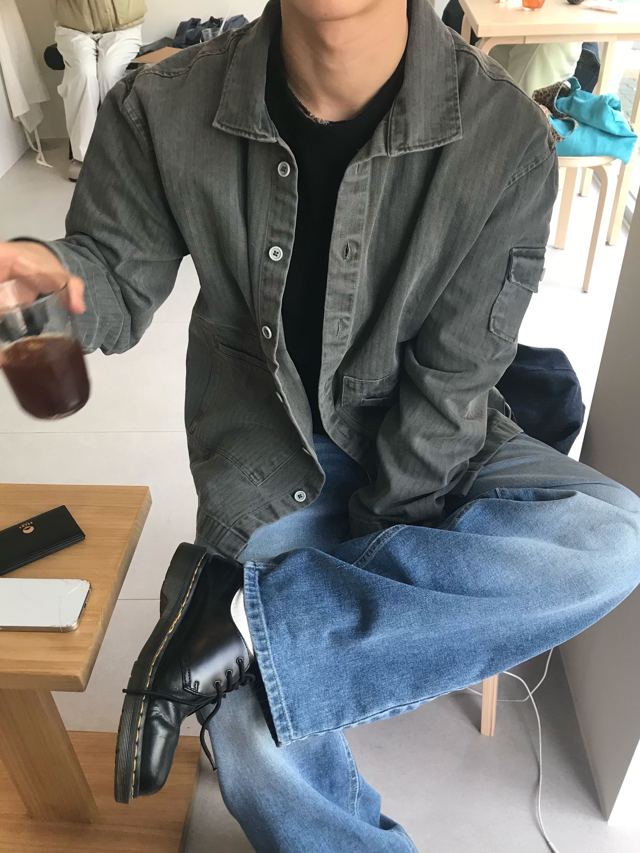 Dr. Martens 1461 Nappa Black 착용 스타일 - 3
