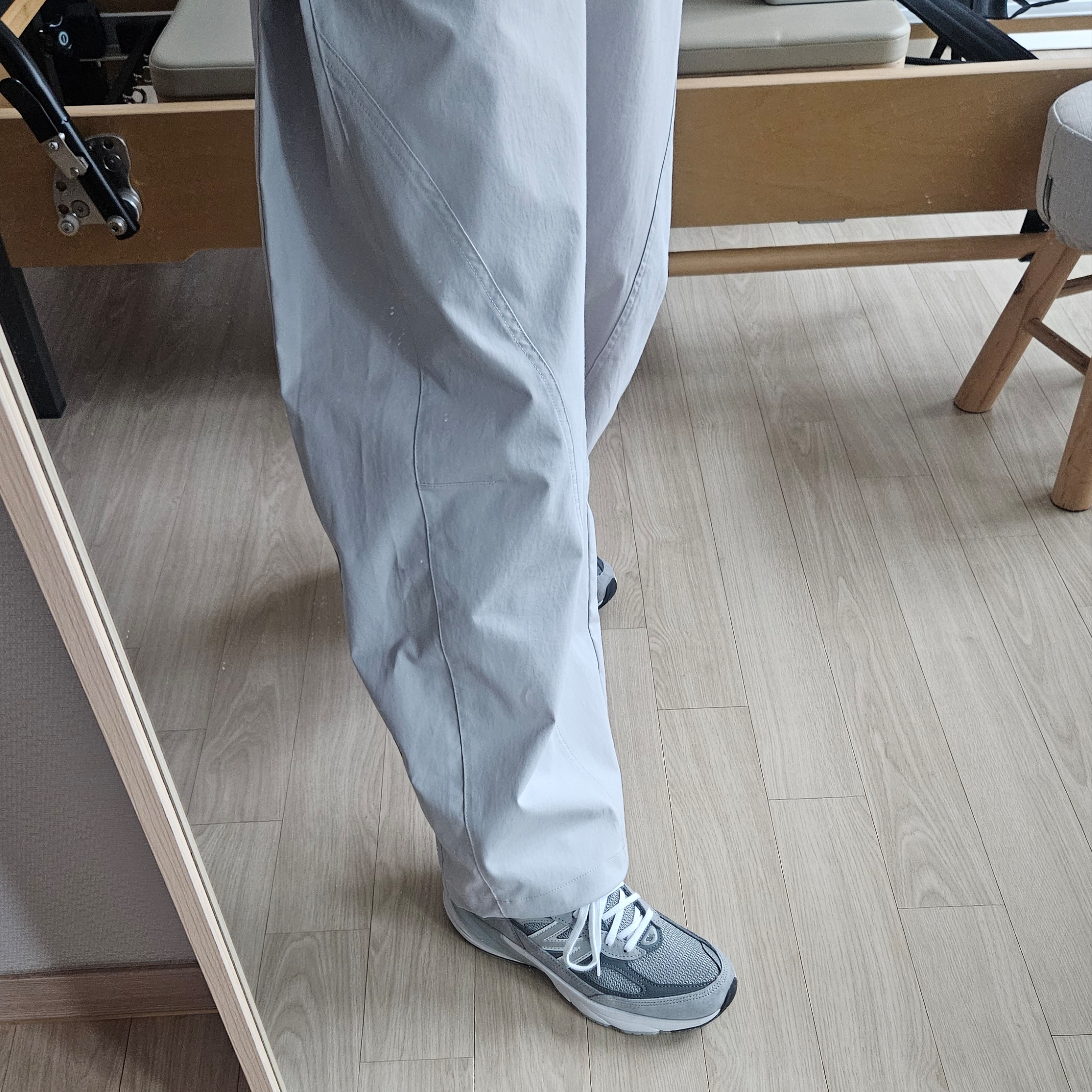 (W) New Balance 990v6 Made in USA Grey - B Standard 착용 스타일