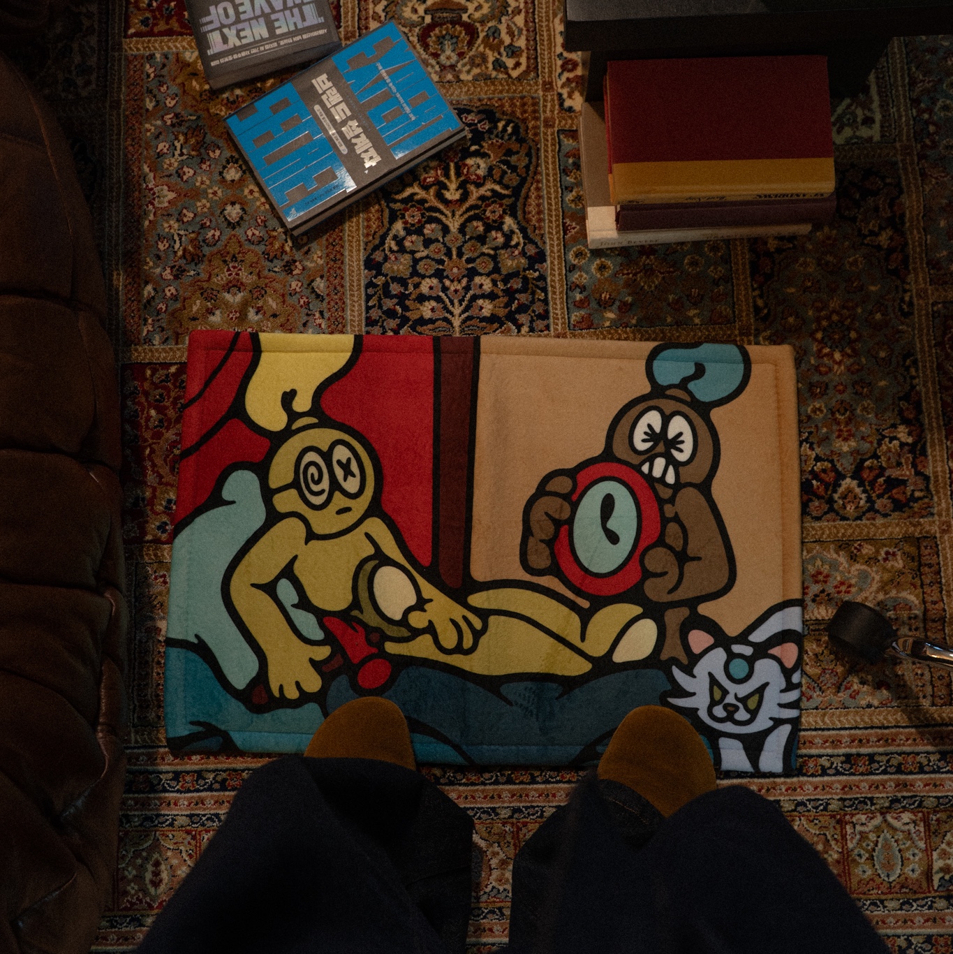 [SAMBYPEN X SAY TOUCHE] ‘LAZY’ Mini Rug, [SAMBYPEN X SAY TOUCHE] 'CACTUS' Cushion 착용 스타일 - 5