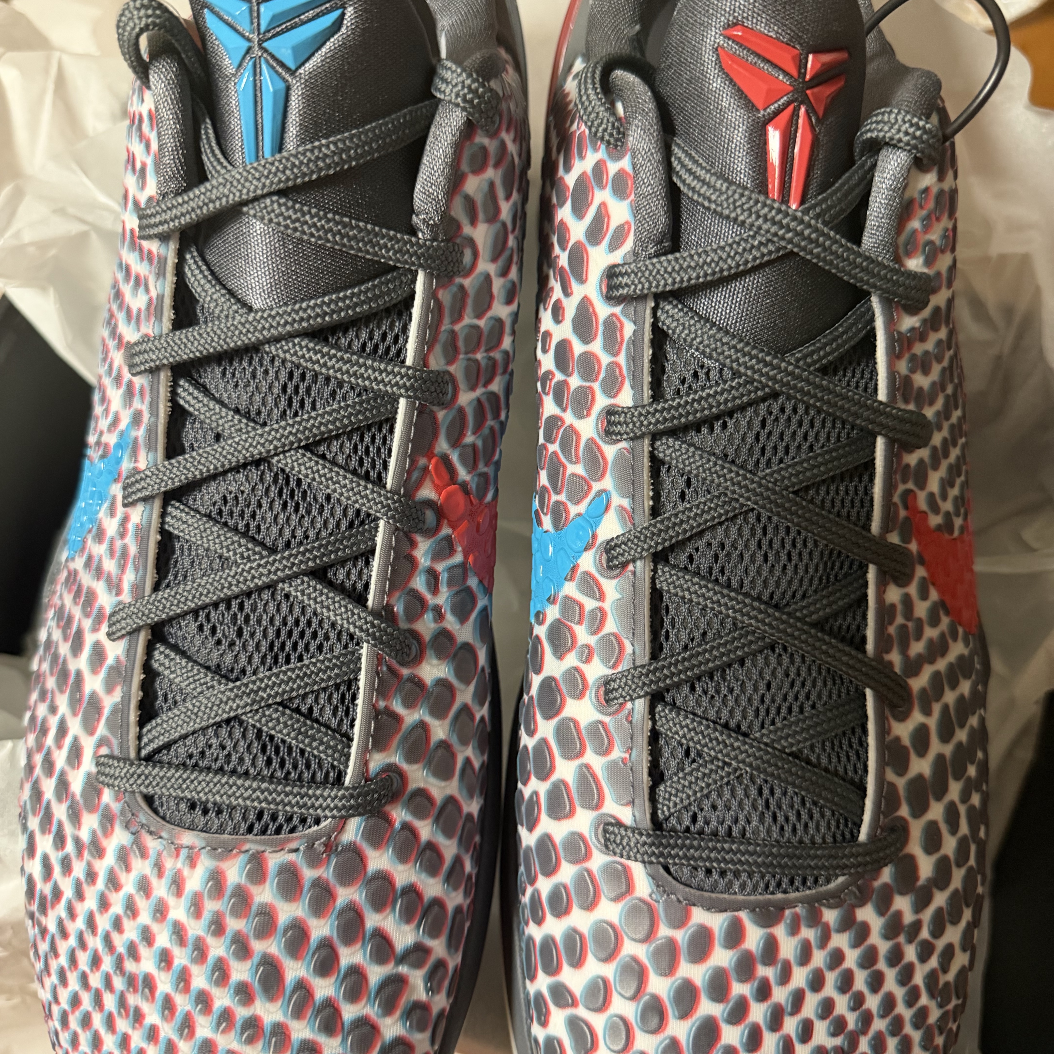 Nike Kobe 6 Protro 3D Dark Grey Chlorine Blue 착용 스타일 - 1