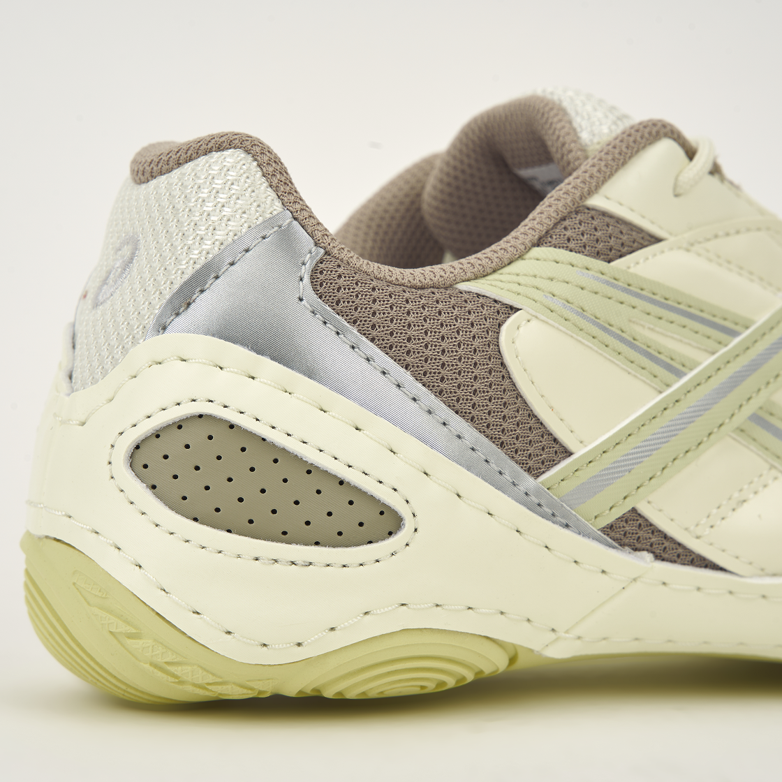 아식스 하이퍼싱크 오이스터 화이트 아이보리(Asics Hypersync Oyster White Ivory) - 8