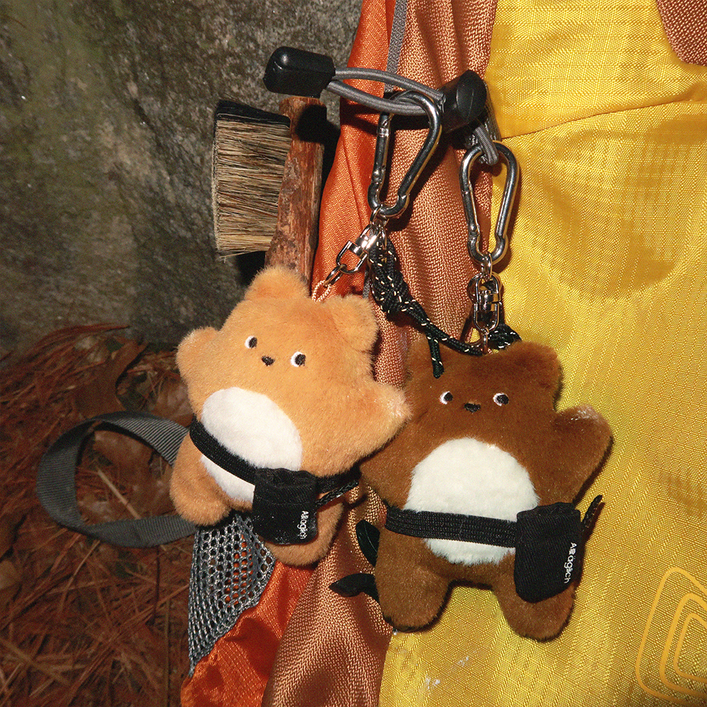 알테그리히 핸드메이드 클라이밍 곰 키링 우드브라운(ALLTAGLICH Handmade Climb Bear Keyring Wood Brown) - 4