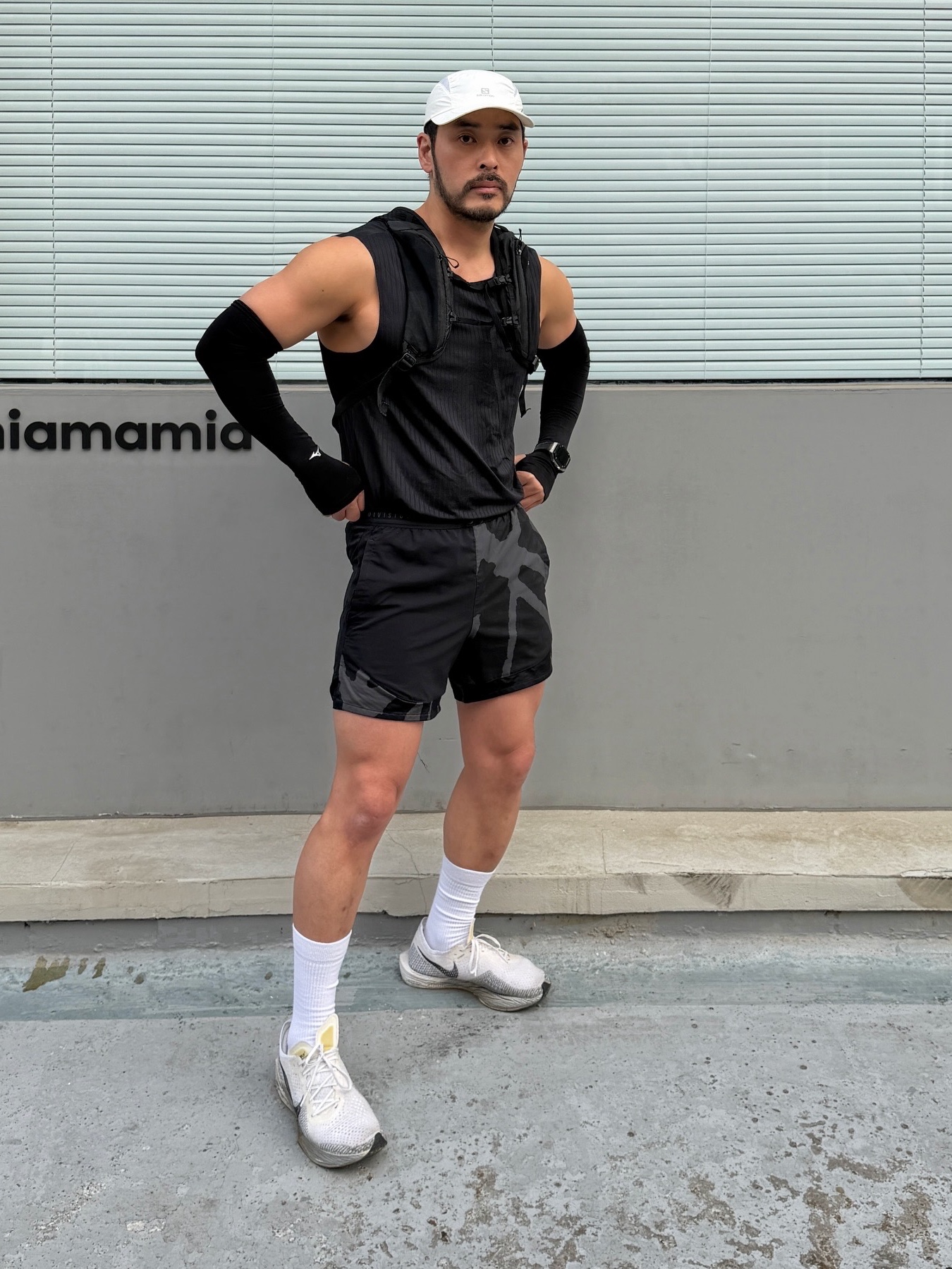 Nike ZoomX Vaporfly Next% 3 White Grey 착용 스타일 - 3