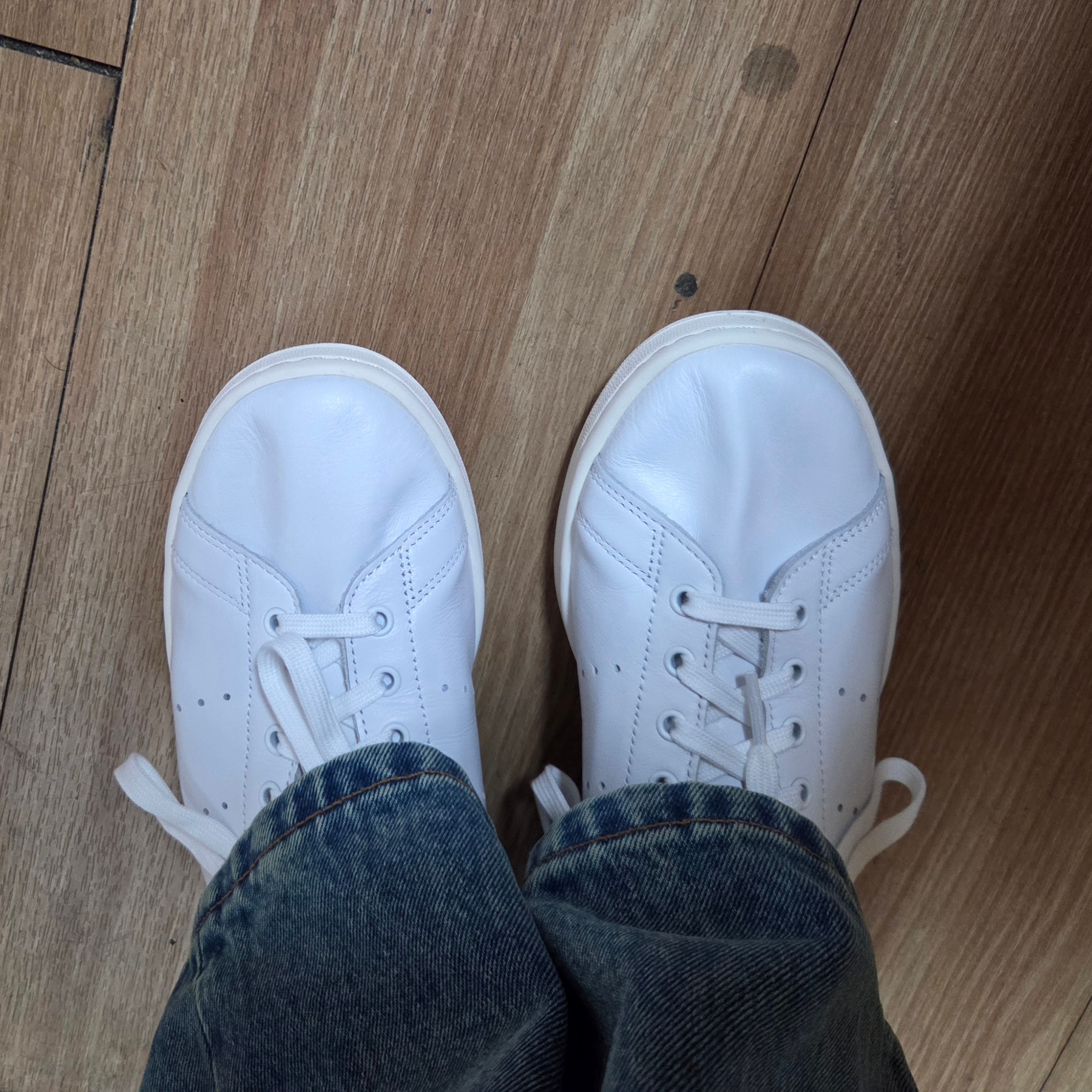 Adidas Stan Smith Decon Cloud White Green 착용 스타일