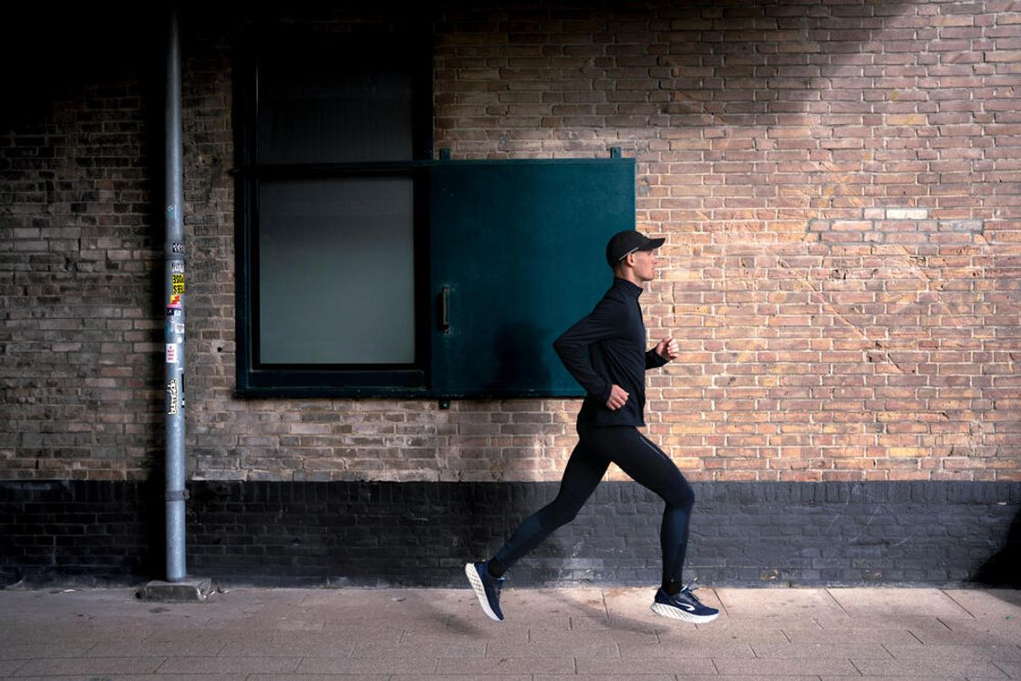 데카트론 남성 하프집 러닝 긴팔 티 런 웜 500 스모크 블랙(DECATHLON Men's Half-Zip Running Long-Sleeved T-Shirt Run Warm 500 Smoke Black) - 8