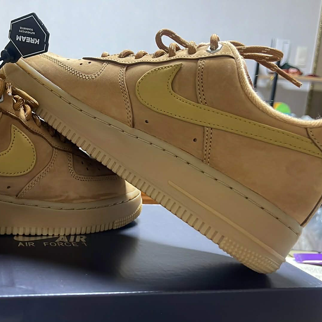 (W) Nike Air Force 1 '07 WB Flax Wheat 착용 스타일
