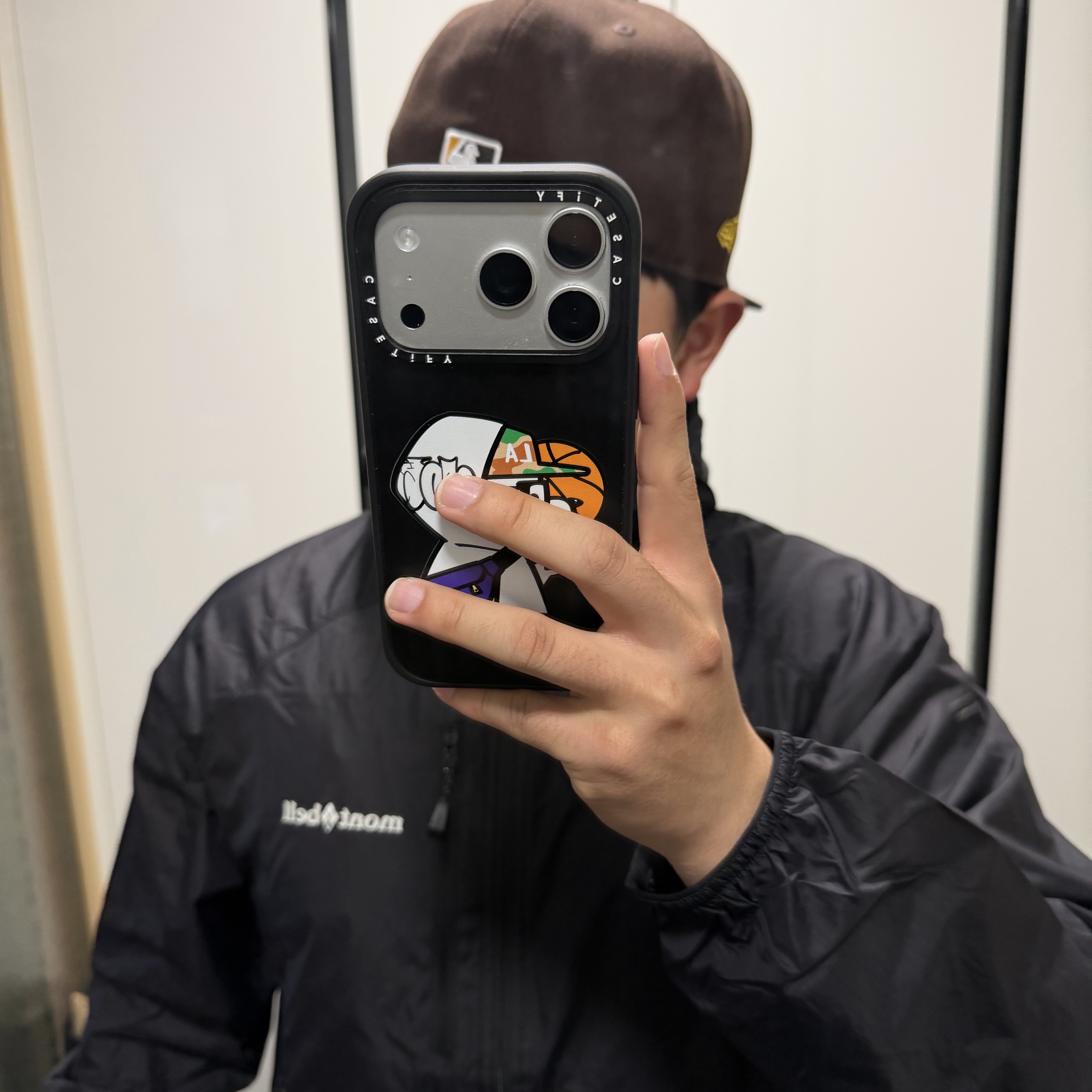Montbell Wind Blast Hooded Jacket Black, New Era MLB Authentic San Diego Padres Game Brown 착용 스타일