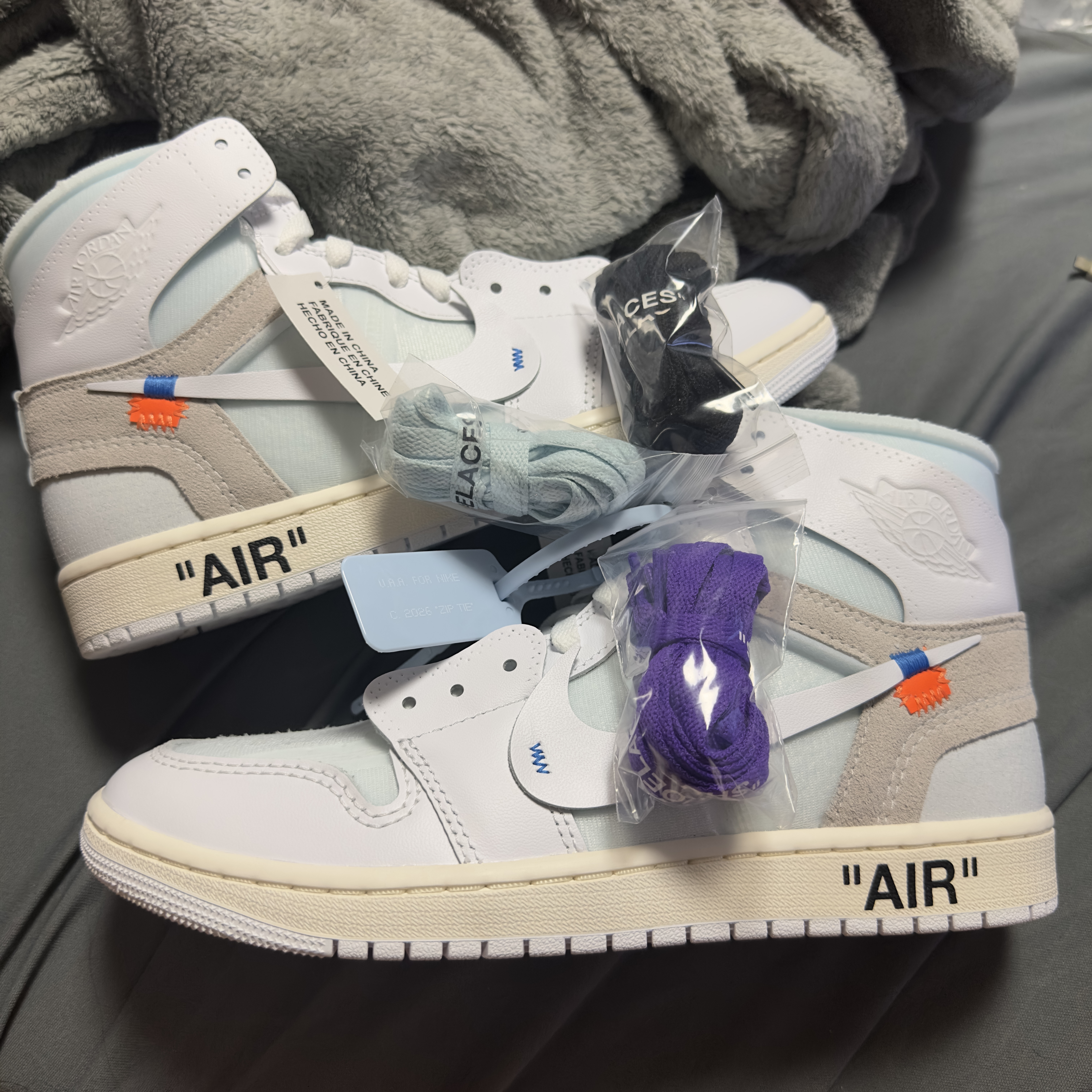 Jordan 1 x Virgil Abloh Archive Retro High Alaska White 착용 스타일 - 3