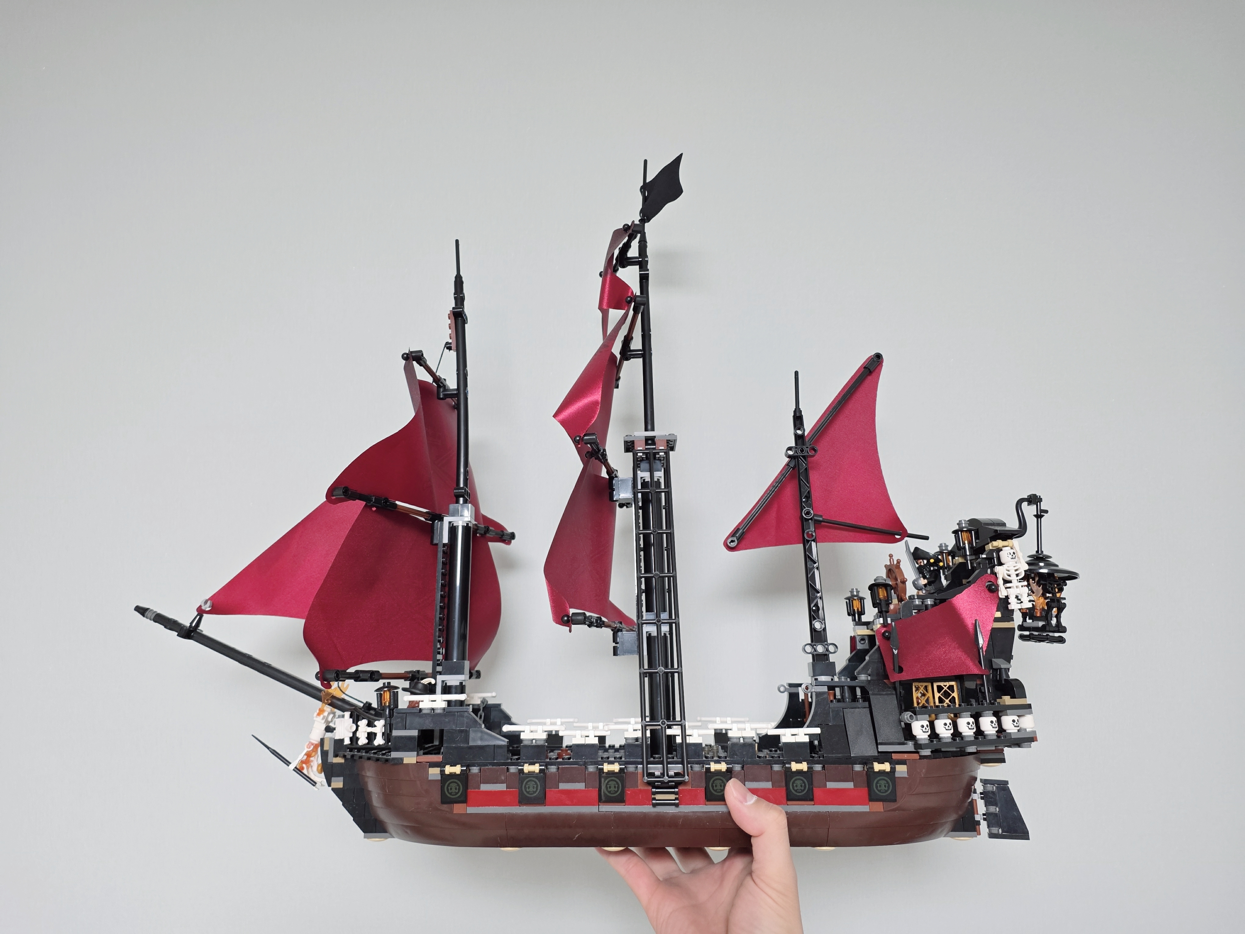Lego Disney Pirates of the Caribbean Queen Anne's Revenge 착용 스타일