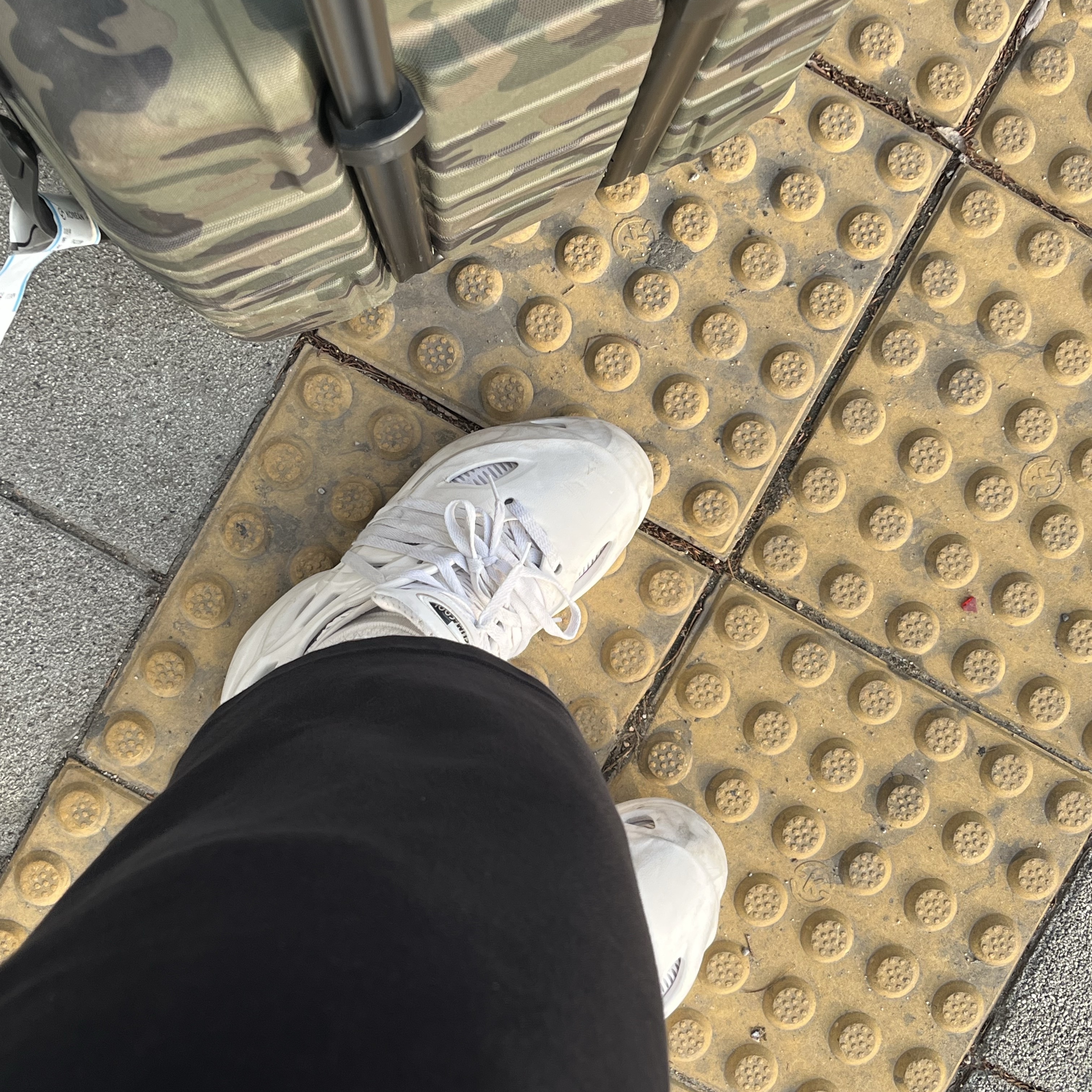 Adidas Adifom Climacool Crystal White 착용 스타일 - 2