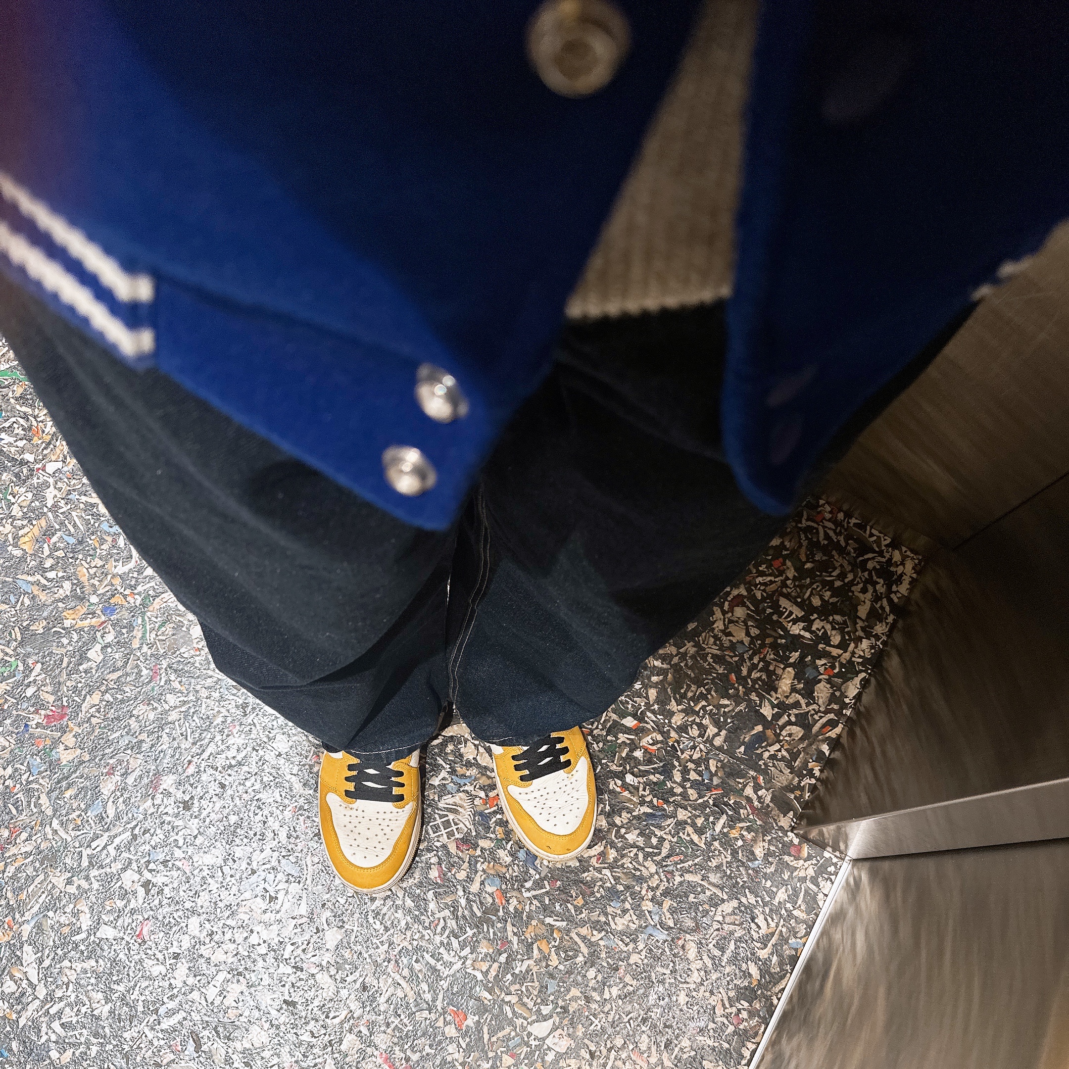 Jordan 1 Retro High OG Yellow Ochre 착용 스타일