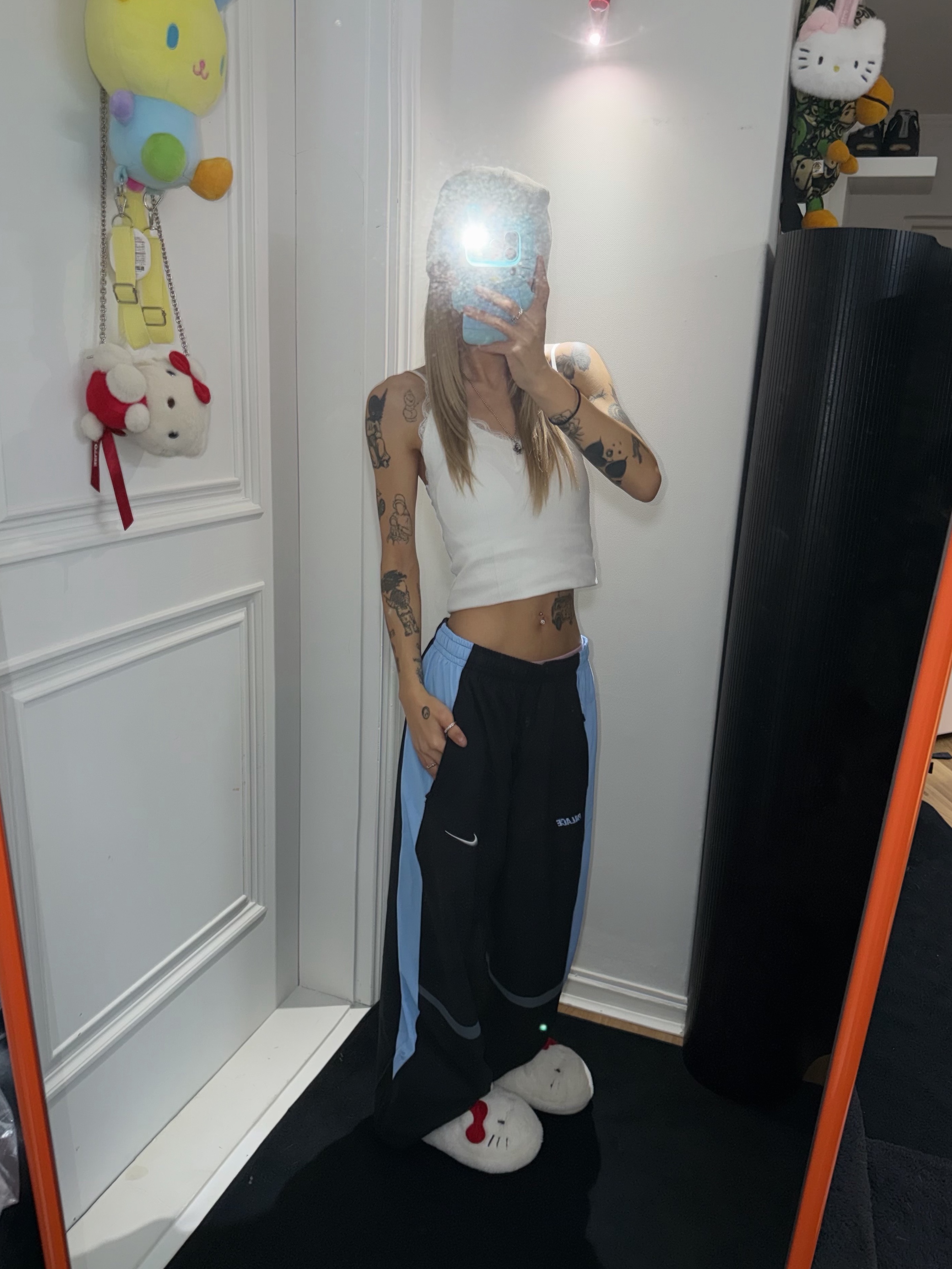 Palace x Nike Track Bottom Black - 26SS 착용 스타일