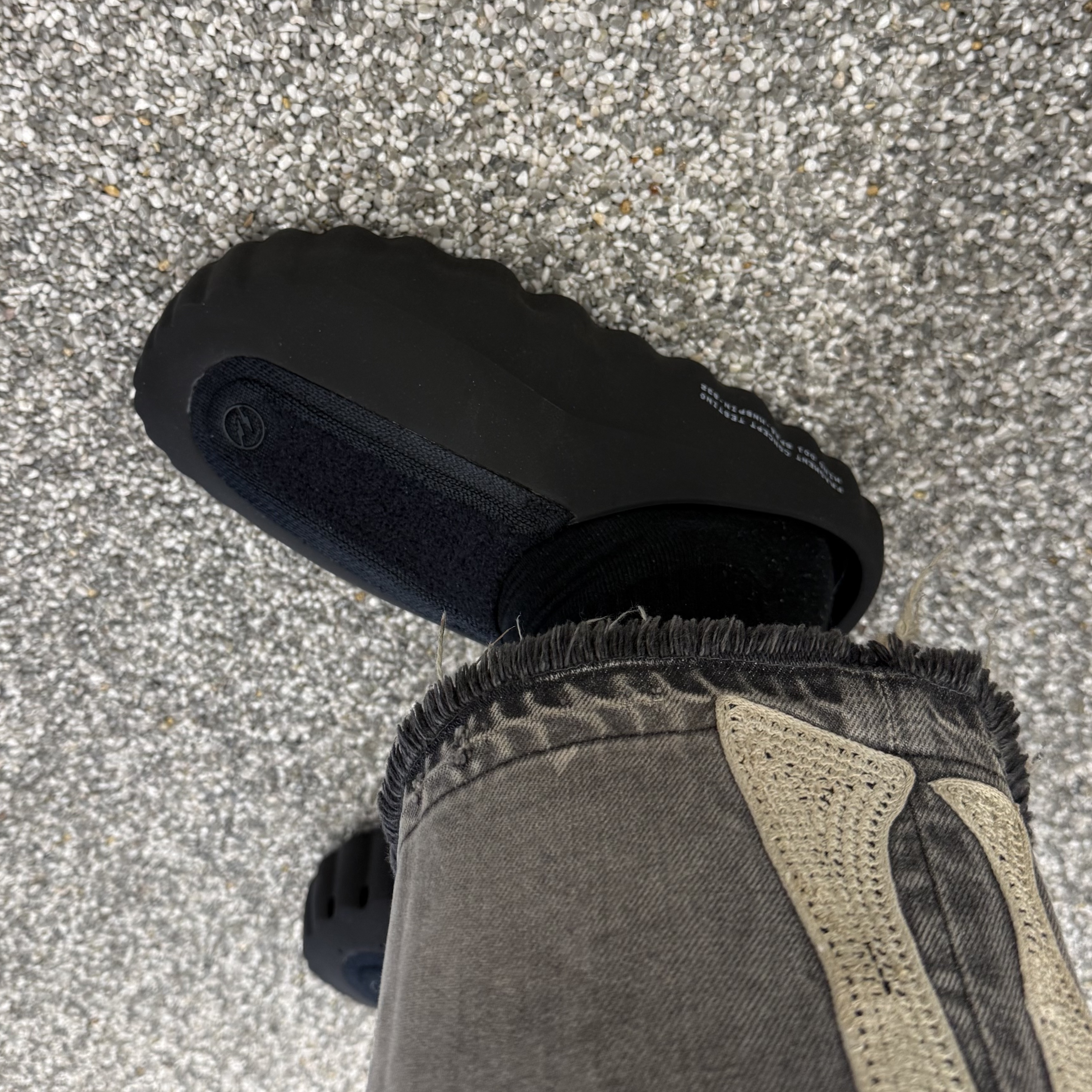 Nike x Fragment Mind 001 Black, Supreme x B.B. Simon Zip Up Hooded Sweatshirt Heather Grey - 25SS 착용 스타일 - 4