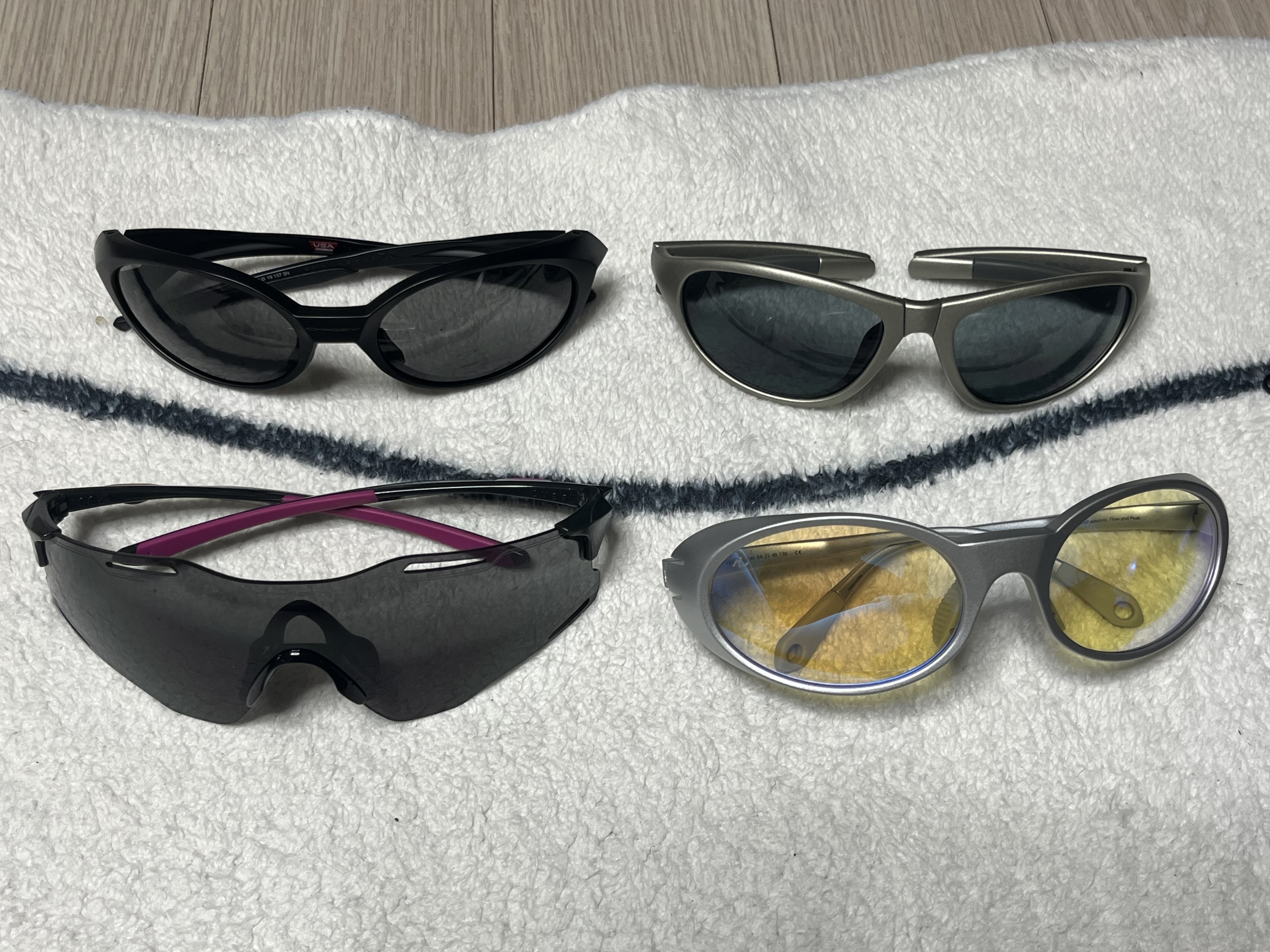 Oakley Eye Jacket Redux Matte Black Frame Prizm Grey Lenses High Bridge Fit, Montbell Trekking Glasses Silver Metallic Light Grey 착용 스타일