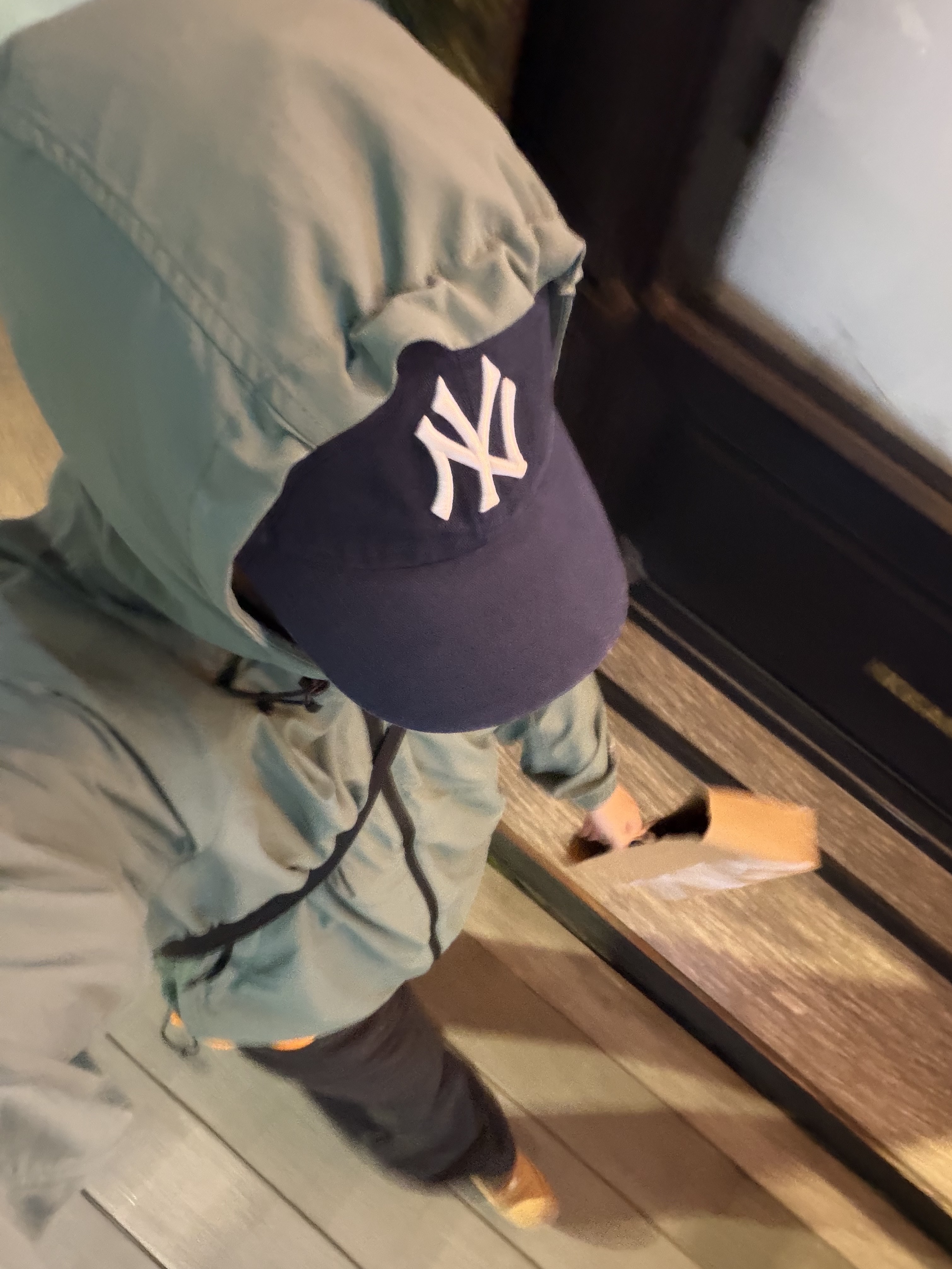 47 Brand New York Yankees Clean Up Navy, (W) Nike Air Force 1 '07 WB Flax Wheat 착용 스타일 - 1