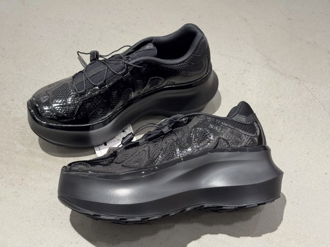 Salomon x Comme des Garcons XT-Whisper Void Platform Black 착용 스타일 - 2
