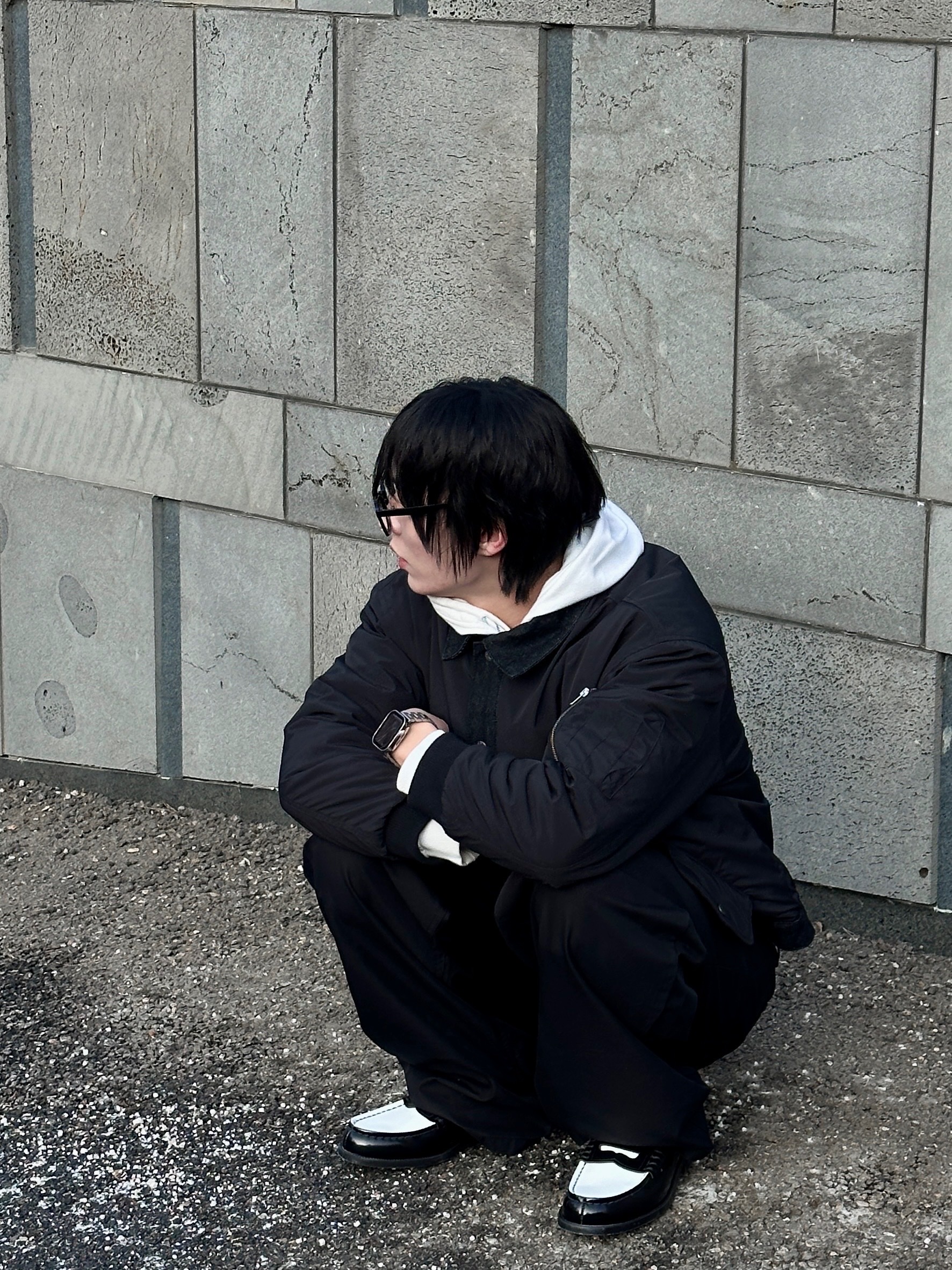 Haruta HS-304 Penny Loafer Black & White 착용 스타일 - 3